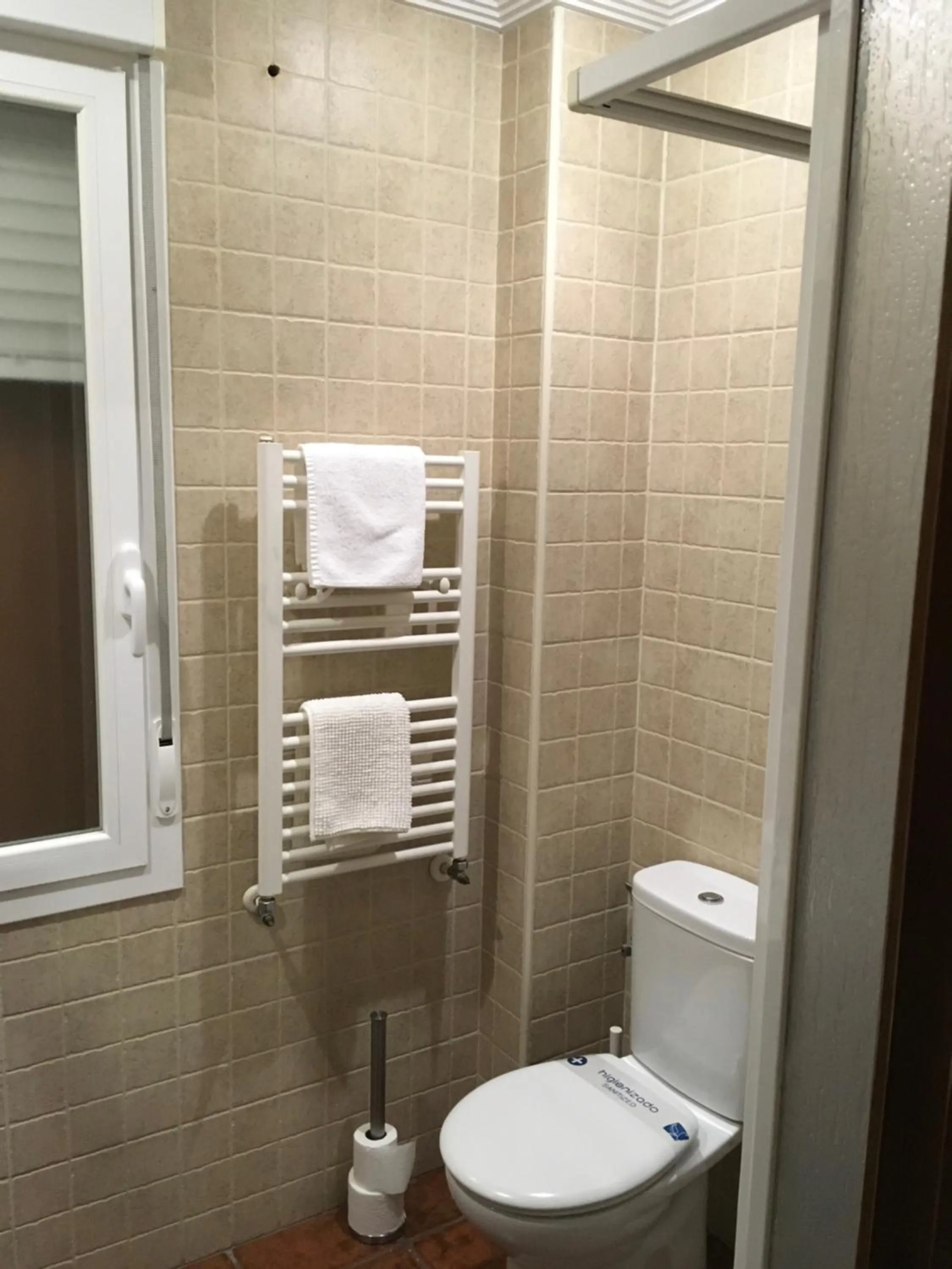 Pensión La Bilbaina - Albergue Logroño