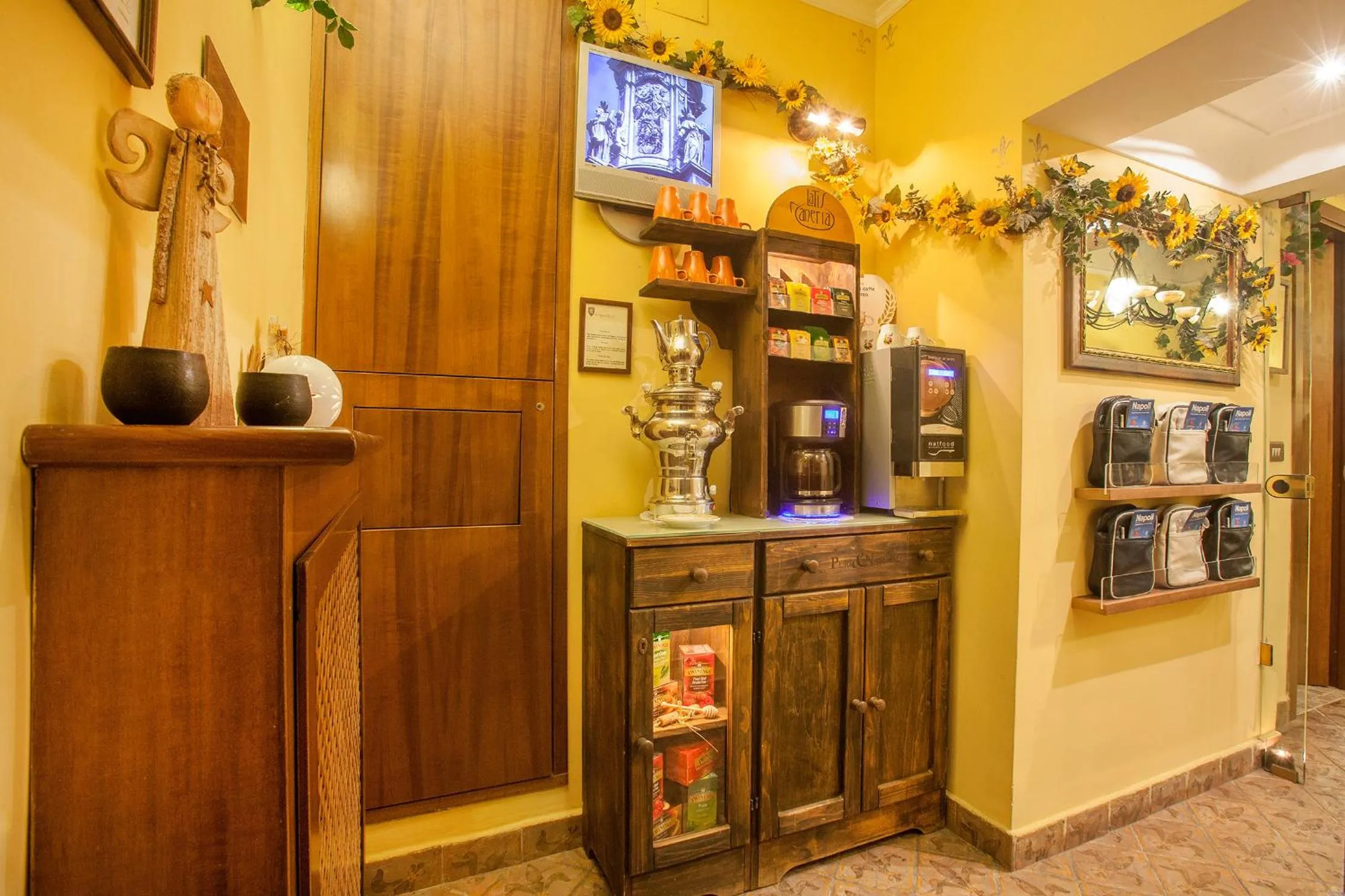 Restaurant/places to eat in B&B L'Alloggio Dei Vassalli