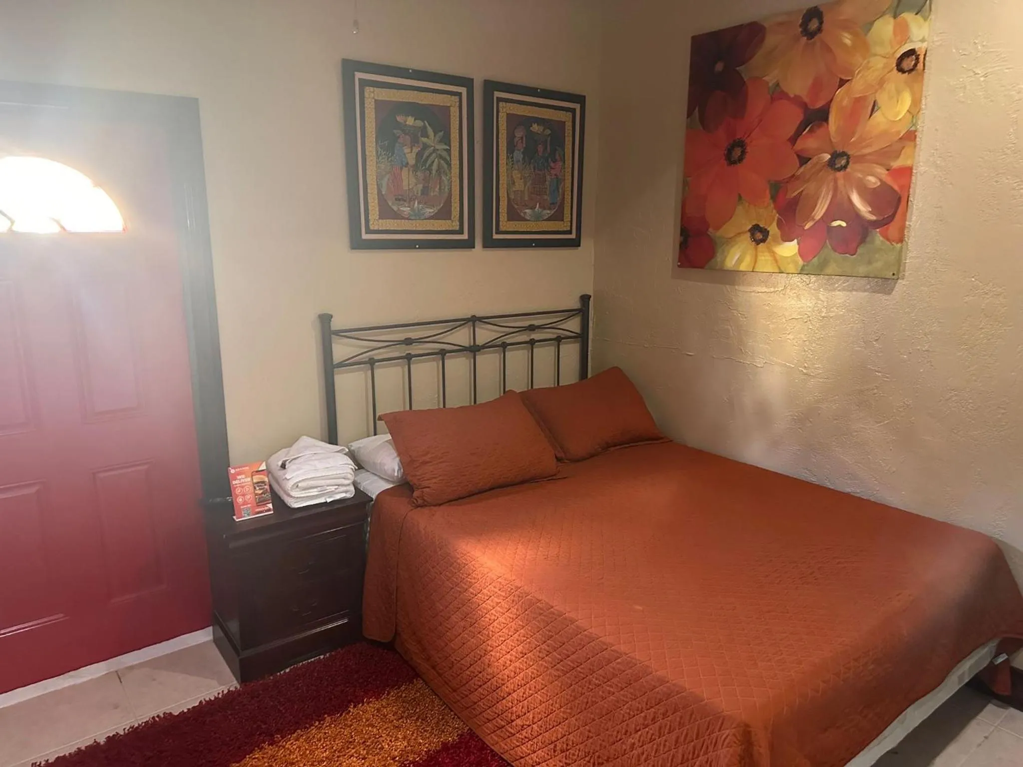 Bed in Brownstone Guesthouses