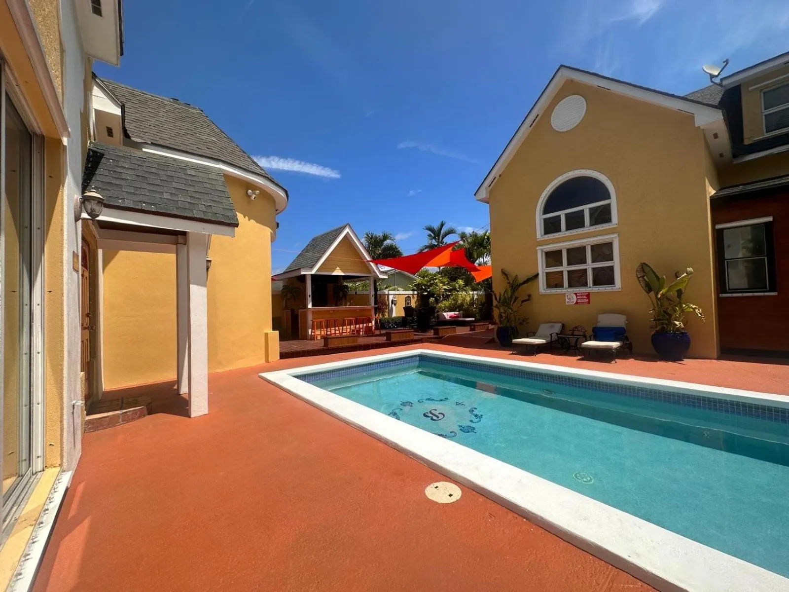 Brownstone Guesthouses