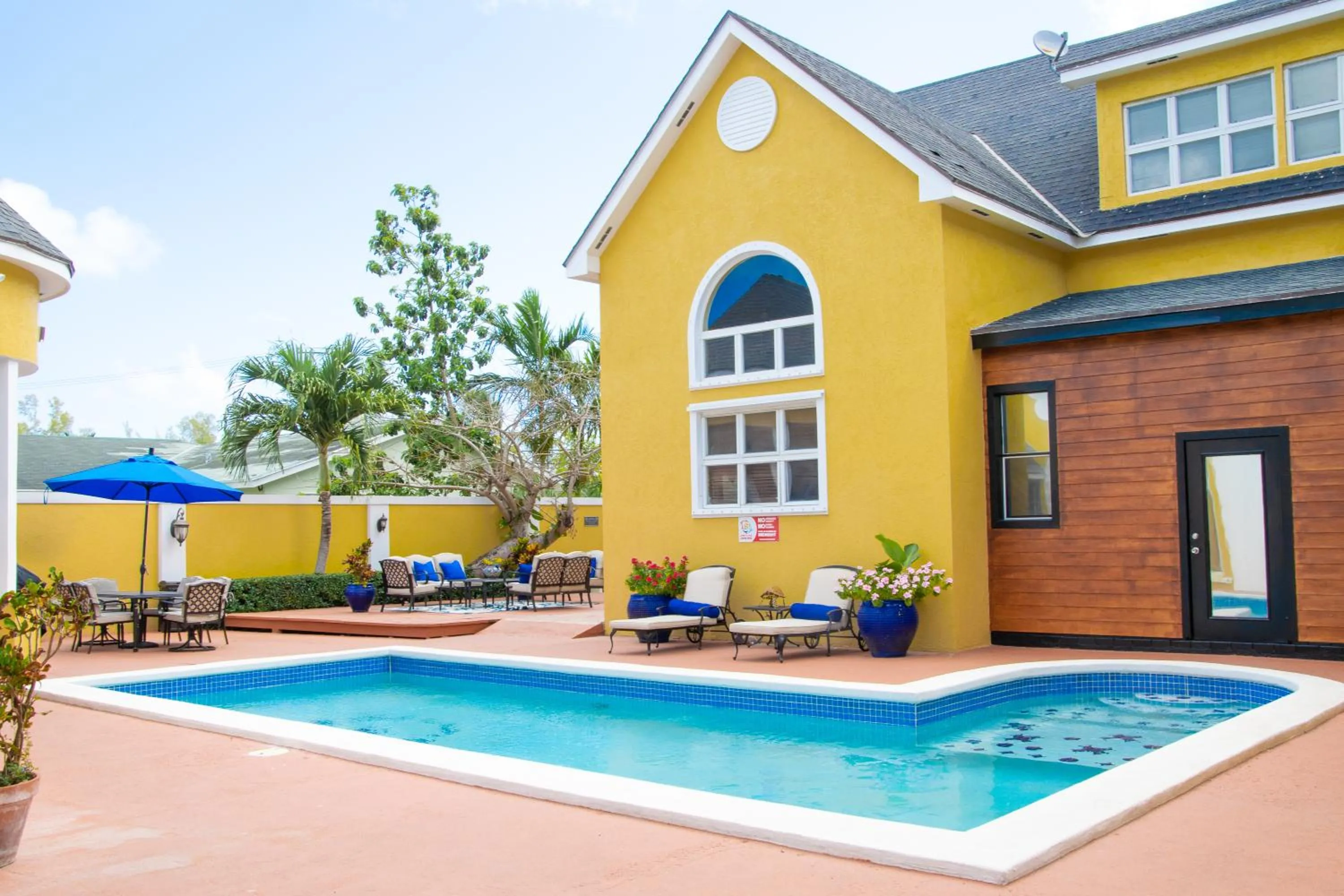 Brownstone Guesthouses