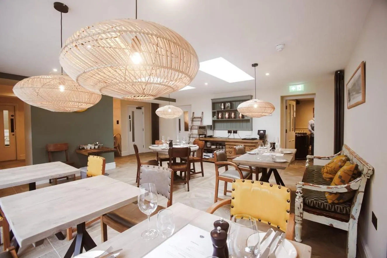 Dining area in Royal Oak Hotel