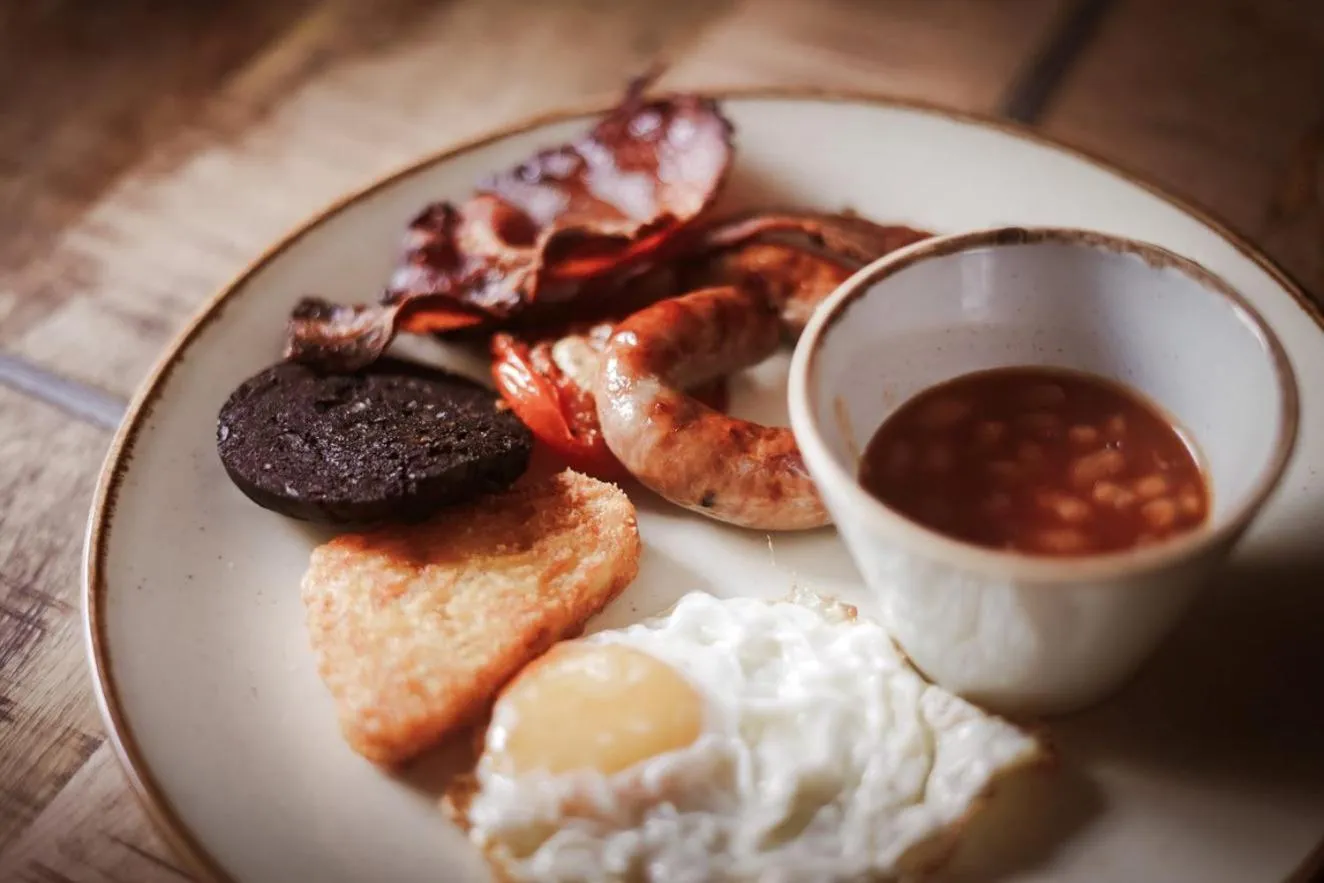 Breakfast in Royal Oak Hotel