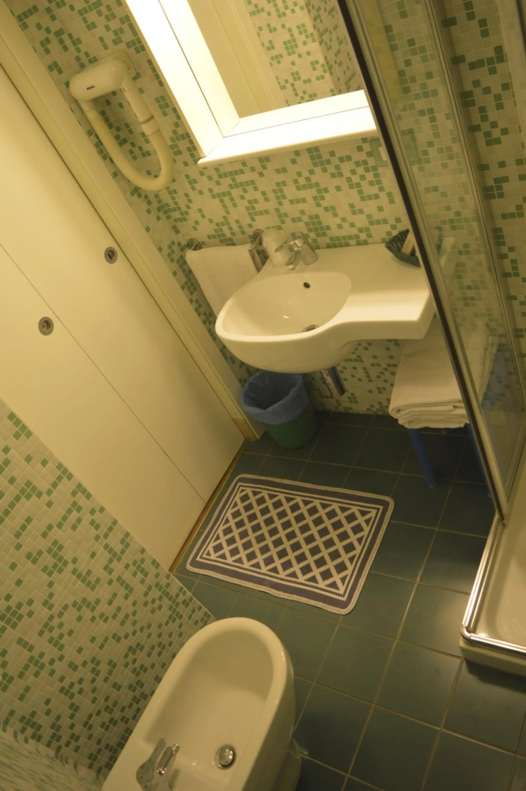 Bathroom in Hotel Svizzera