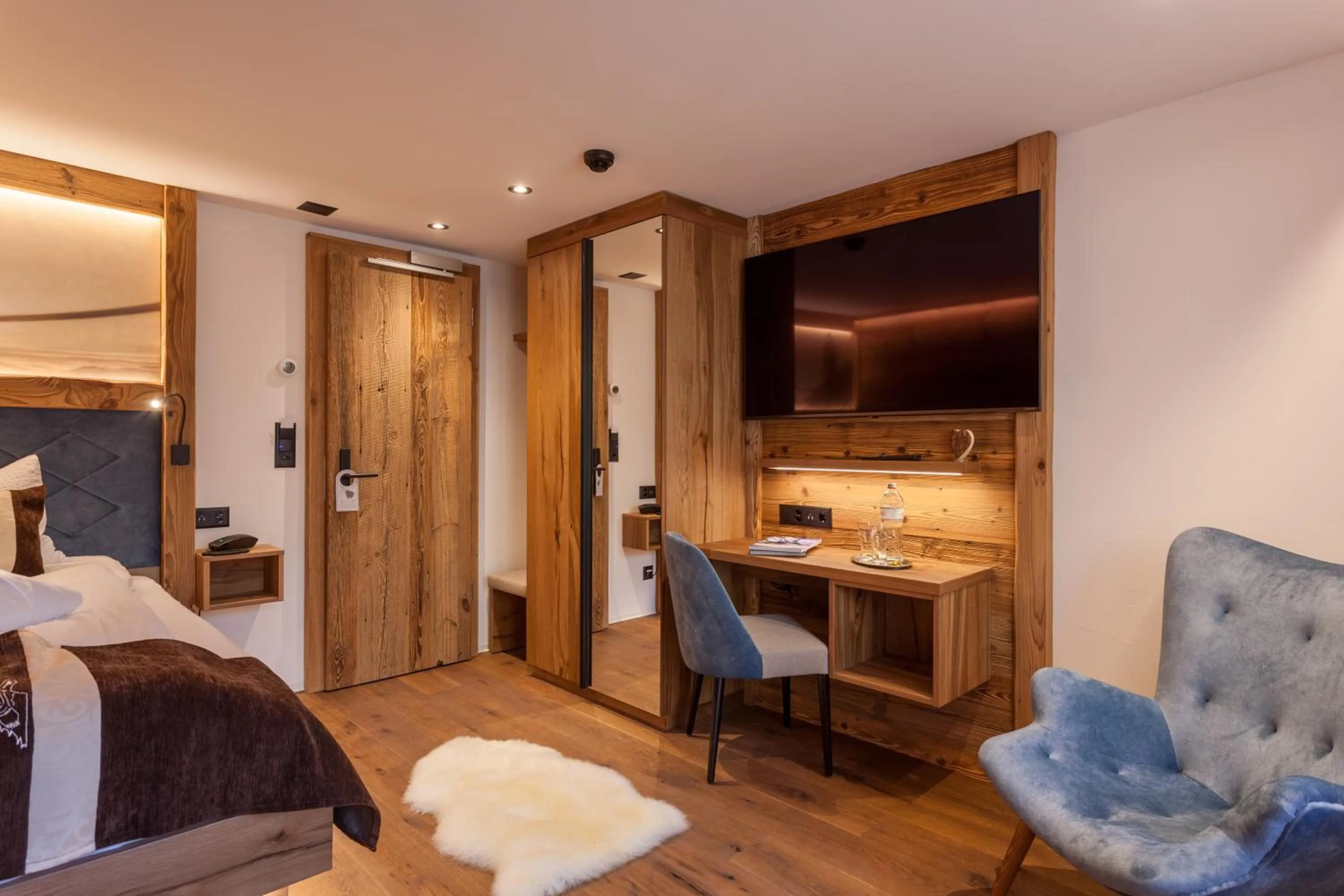 TV and multimedia, Bed in Silvana Mountain Hotel