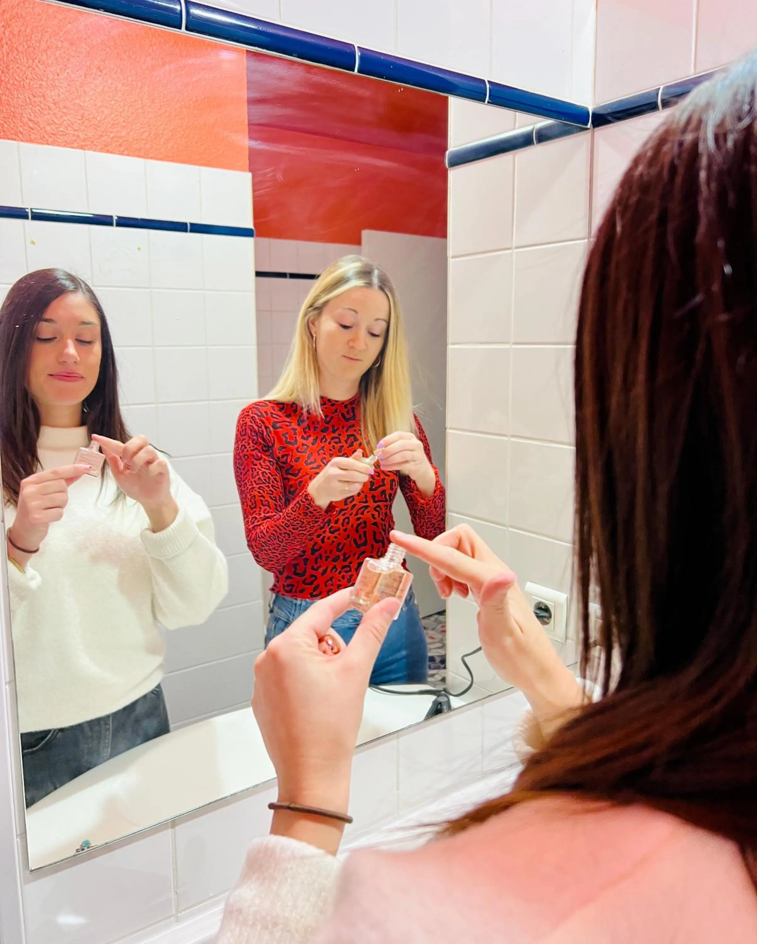 Bathroom in The People Le Havre