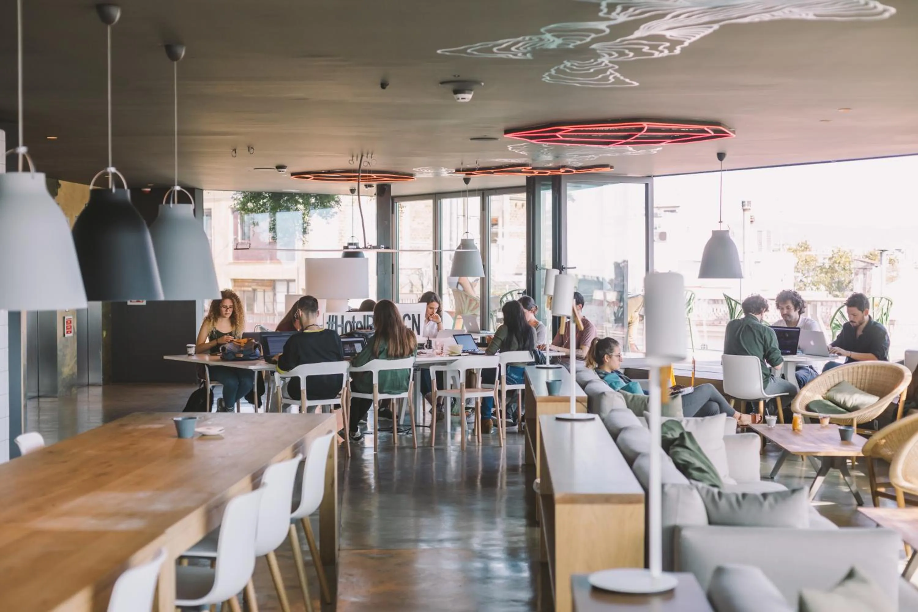 Restaurant/places to eat in Hotel Rec Barcelona - Adults Only