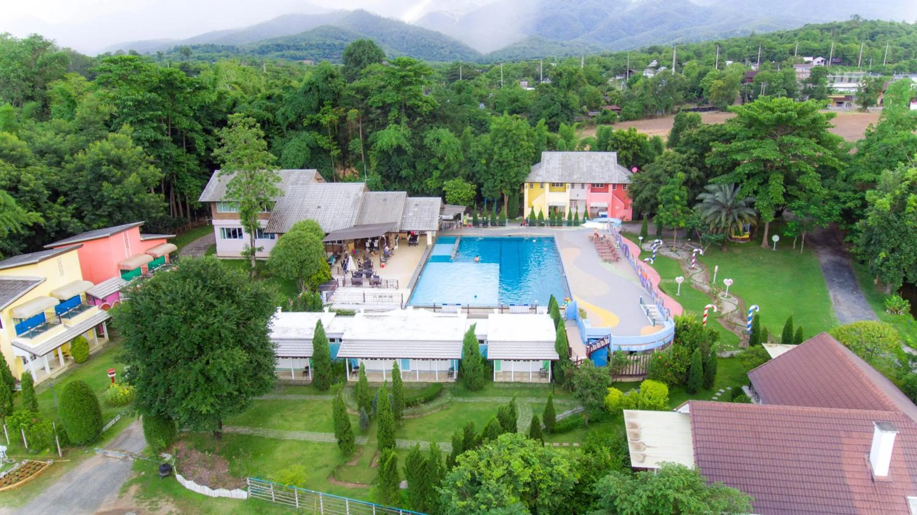 Mountain view in Baan Kung Kang De Pai