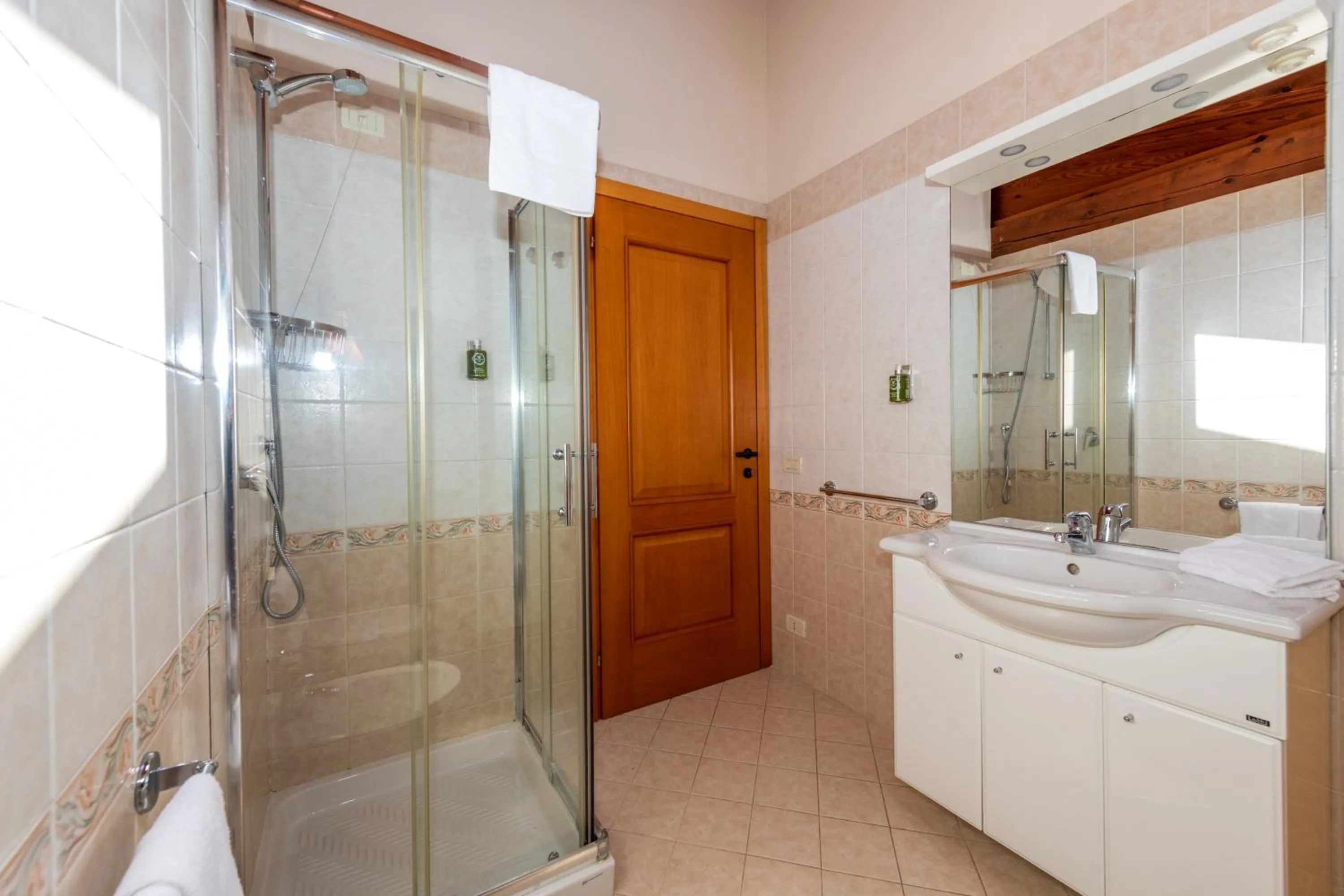 Bathroom in Bertoletta Village Apartments
