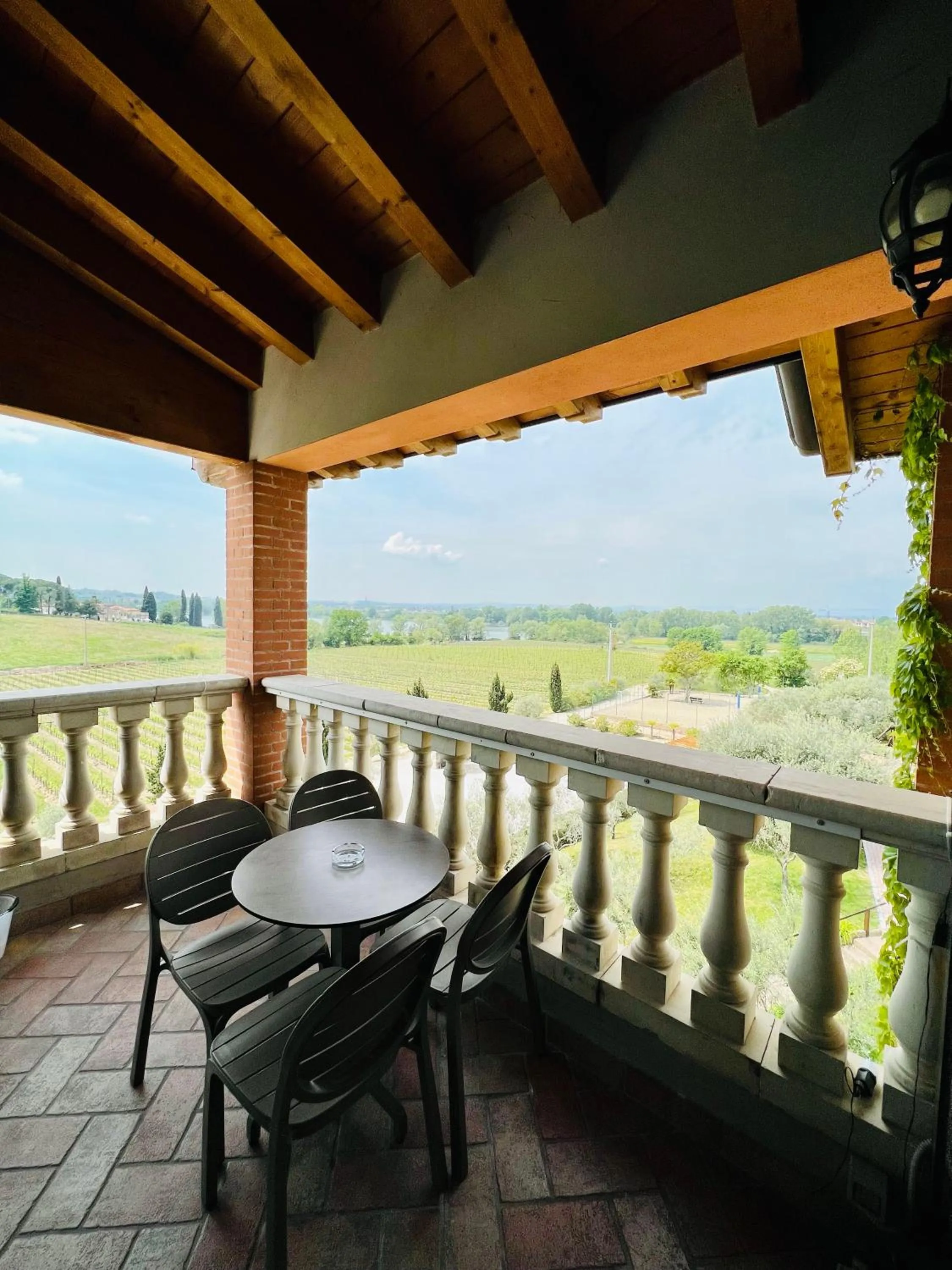 Balcony/Terrace in Bertoletta Village Apartments