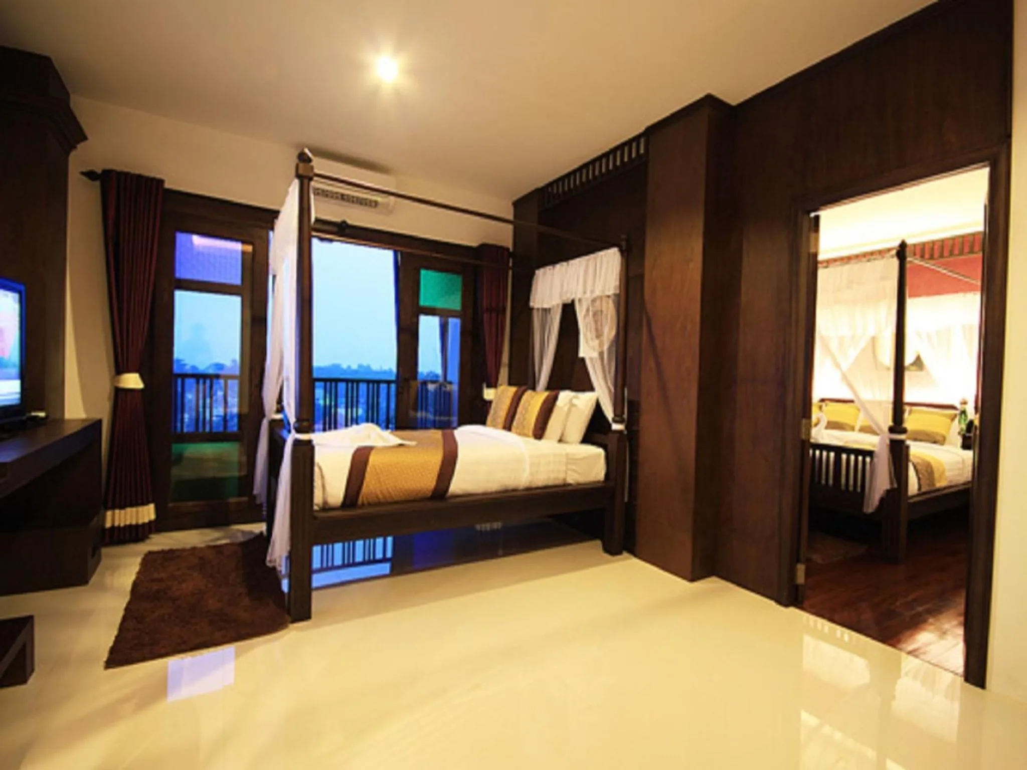 Photo of the whole room, Bed in Dee Andaman Hotel