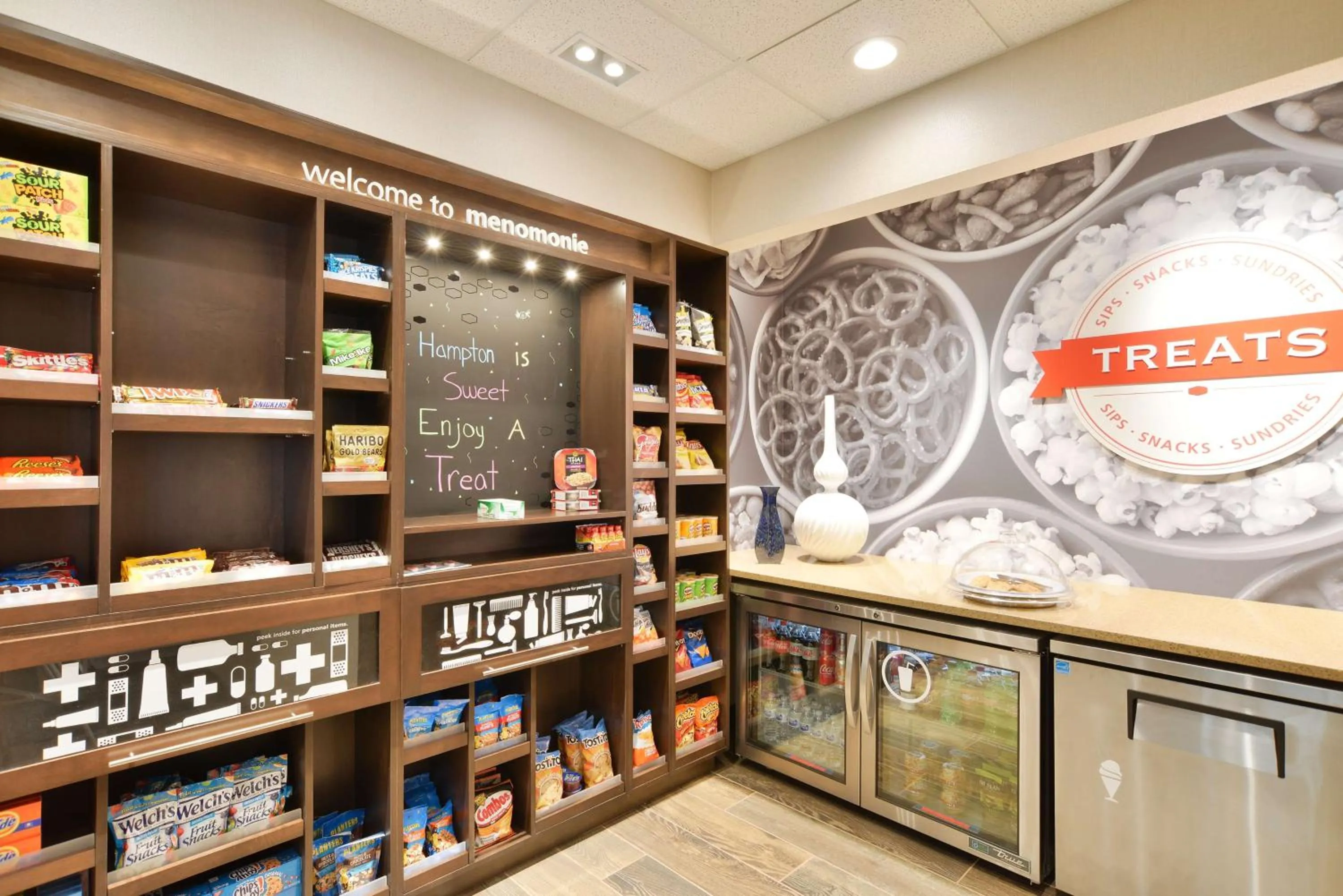 Restaurant/places to eat in Hampton Inn & Suites Menomonie-UW Stout