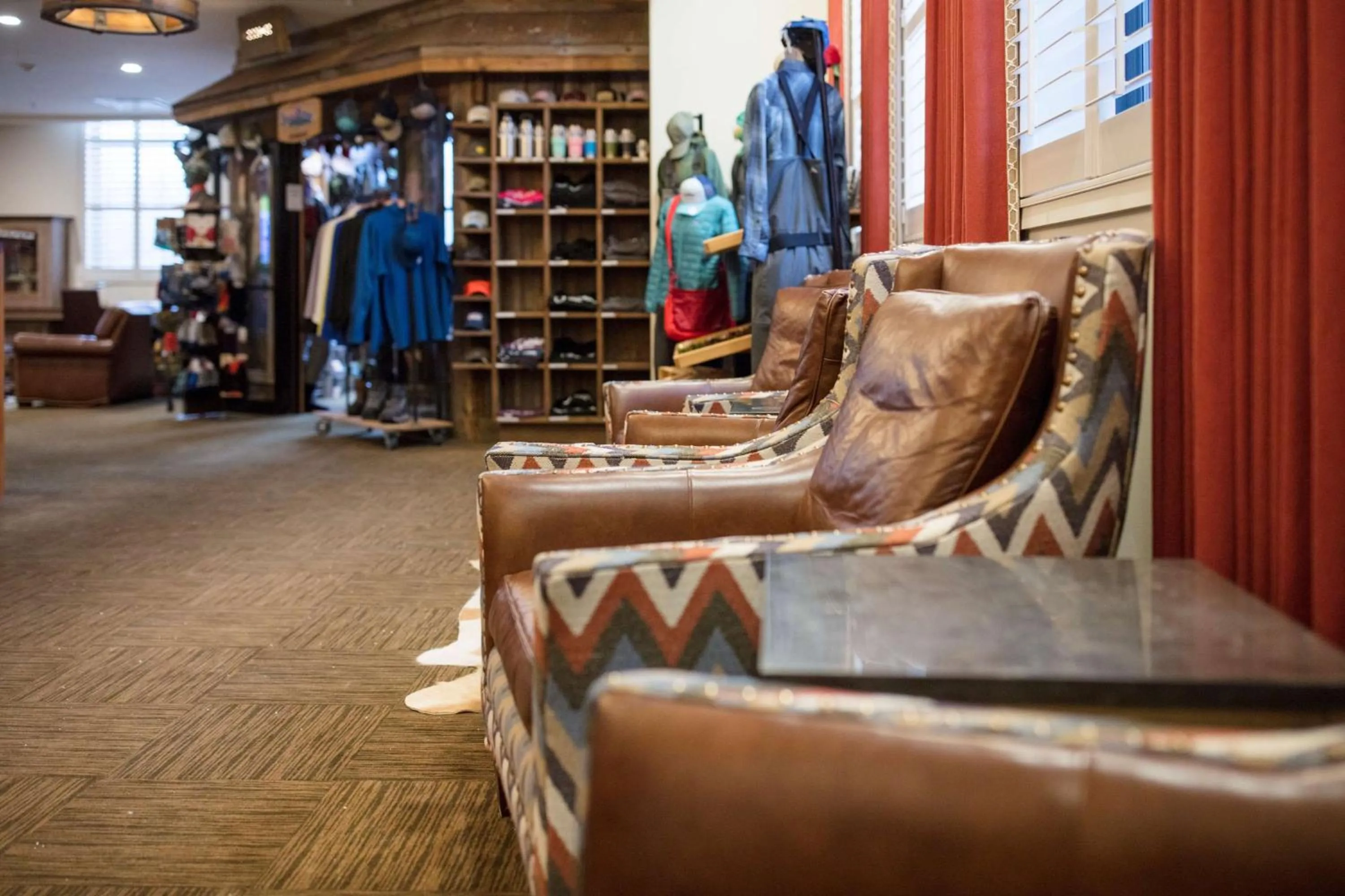 Lobby or reception in Tailwater Lodge Altmar, Tapestry Collection By Hilton