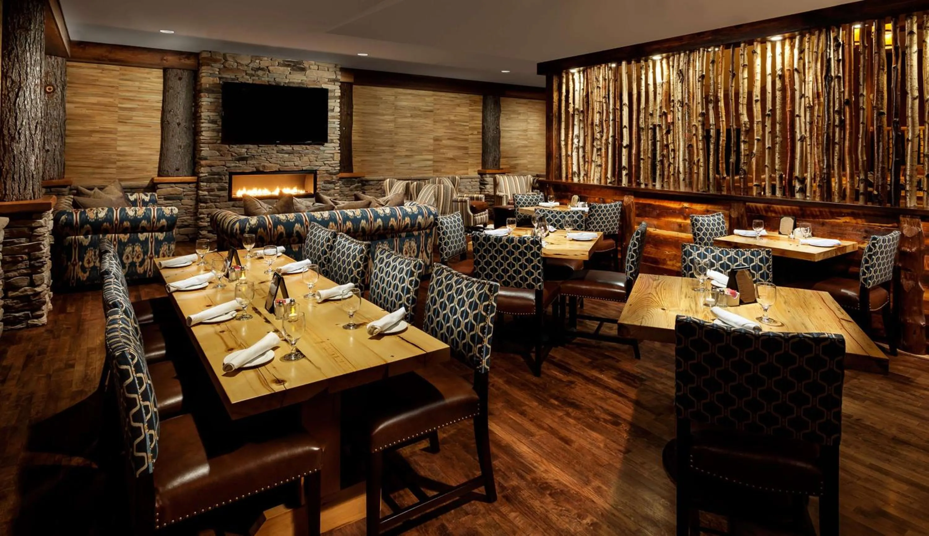 Restaurant/places to eat in Tailwater Lodge Altmar, Tapestry Collection By Hilton