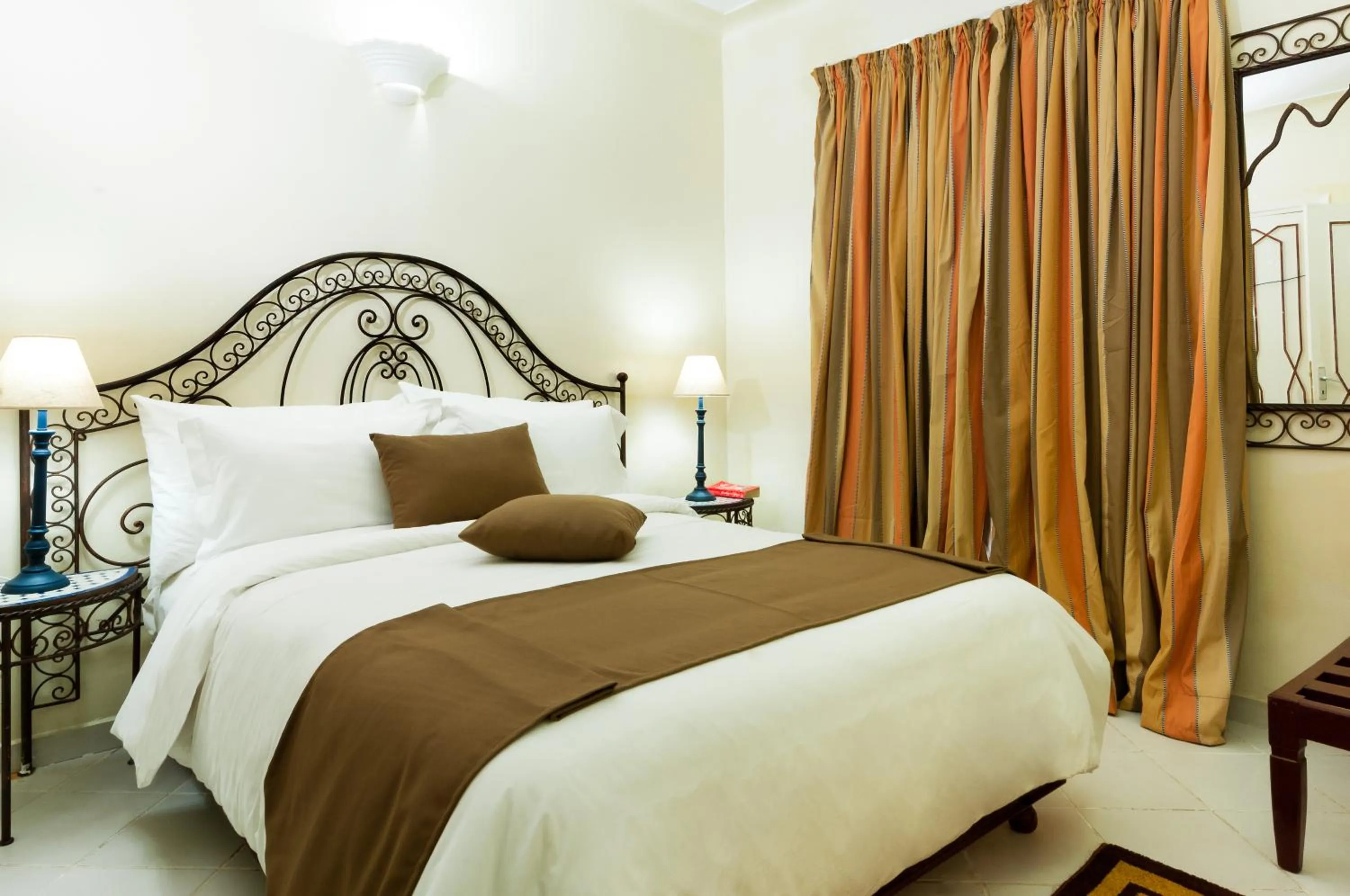 Bed in Hotel EZZAHIA by HMS