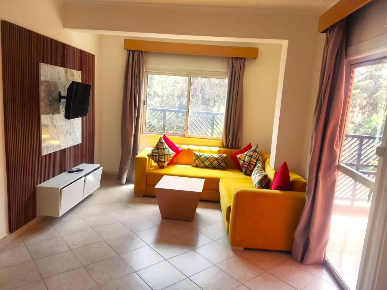 Hotel EZZAHIA by HMS