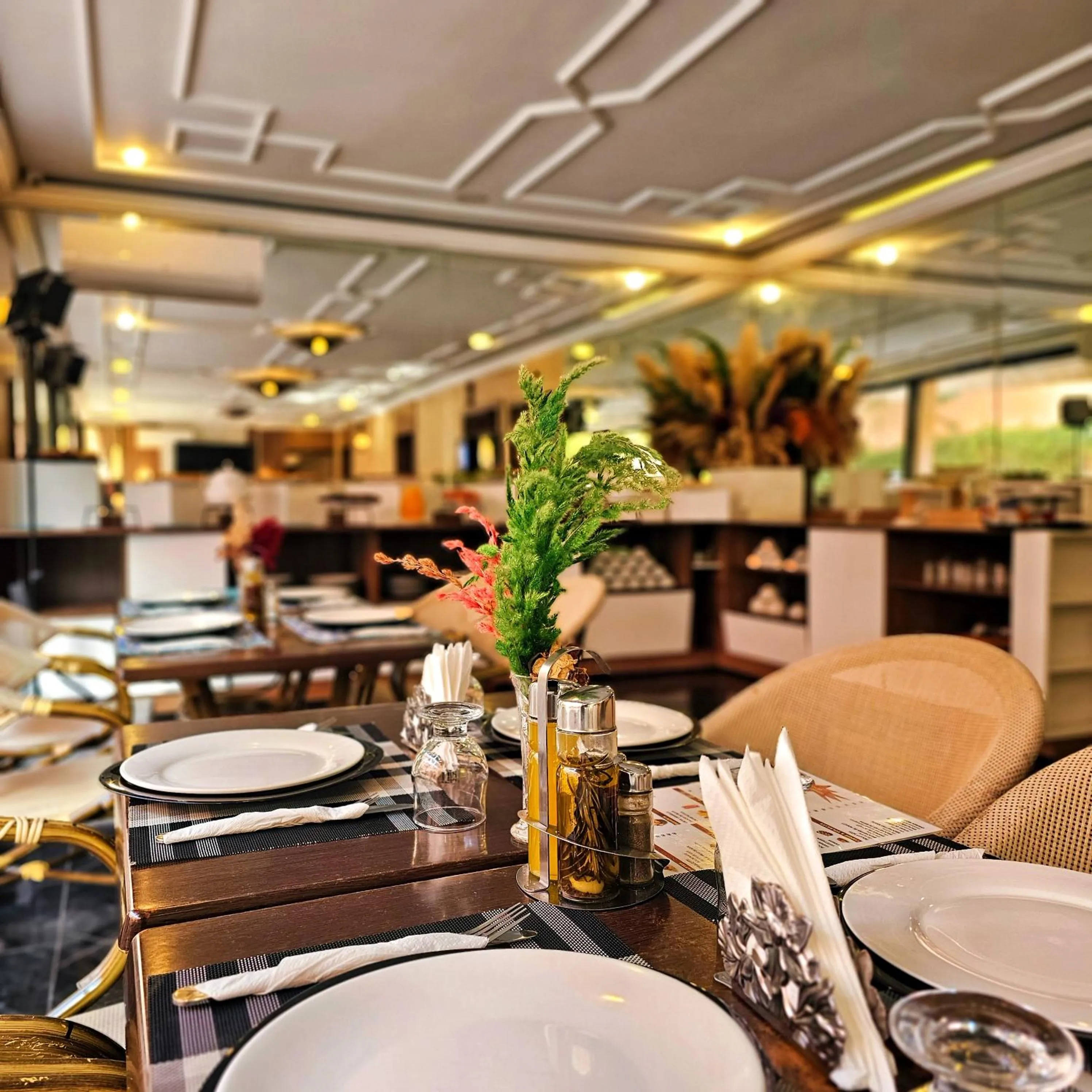 Hotel EZZAHIA by HMS