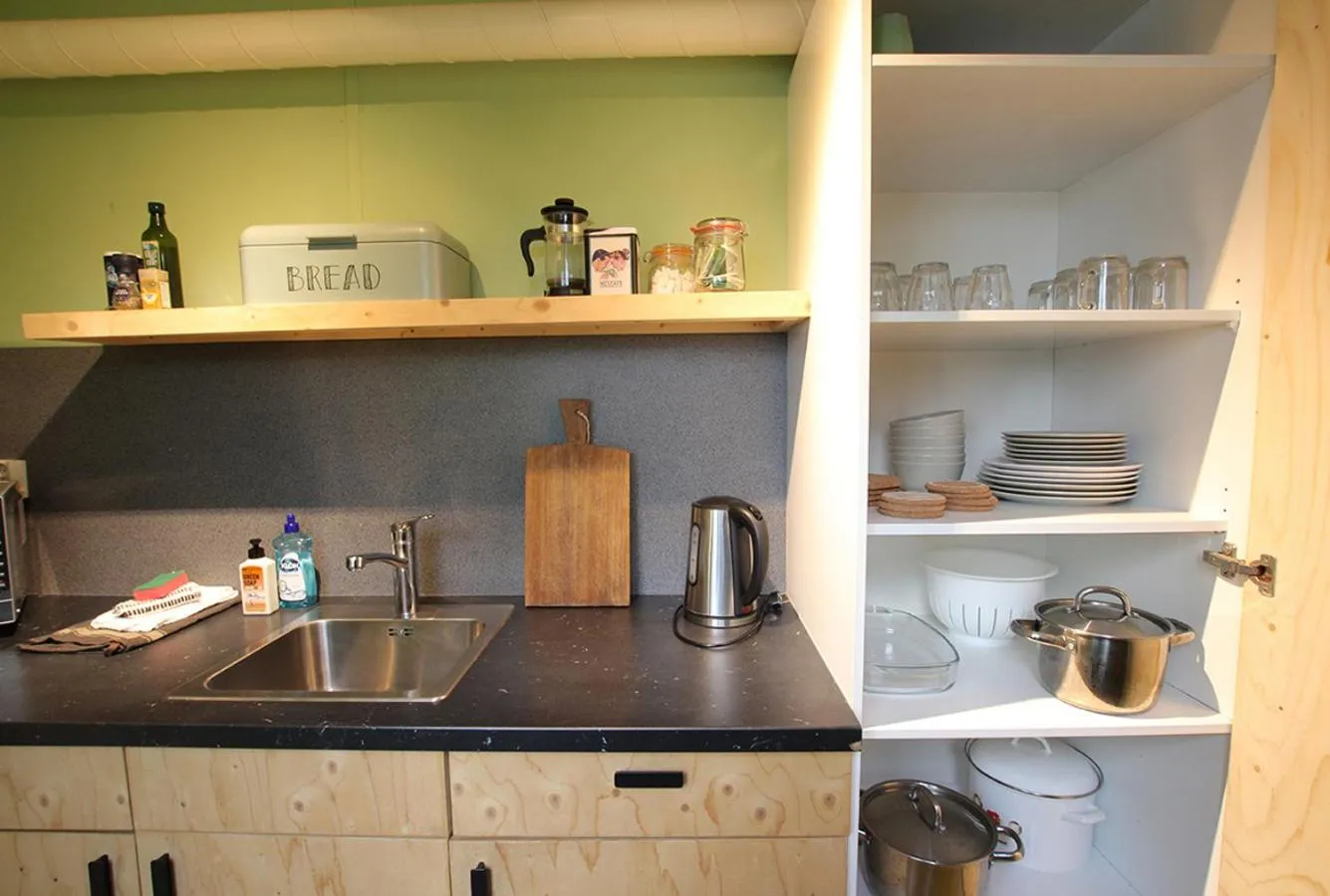 Kitchen or kitchenette in Amsterdam Farm Lodge
