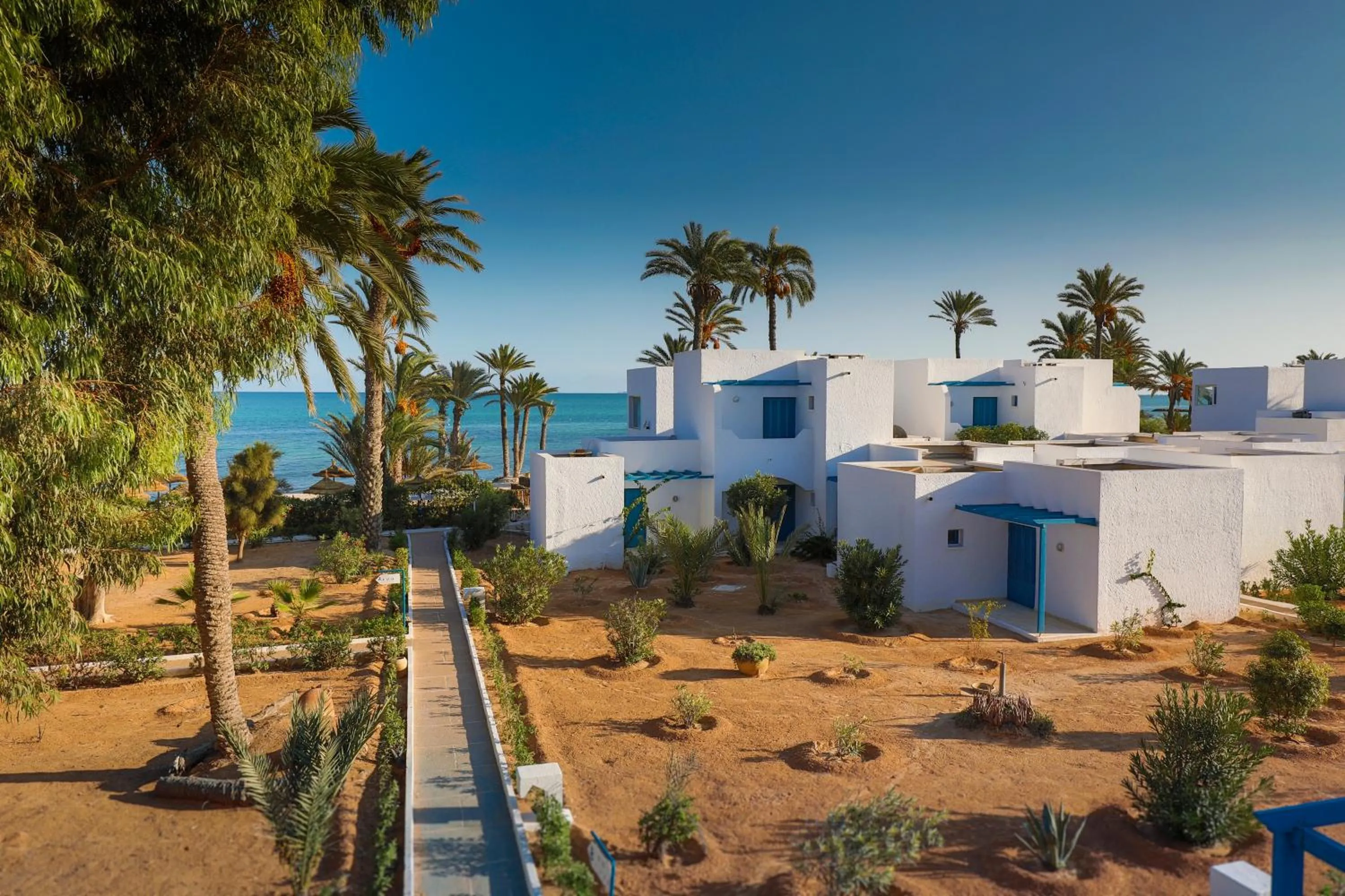 Property building in Hari Club Beach Resort