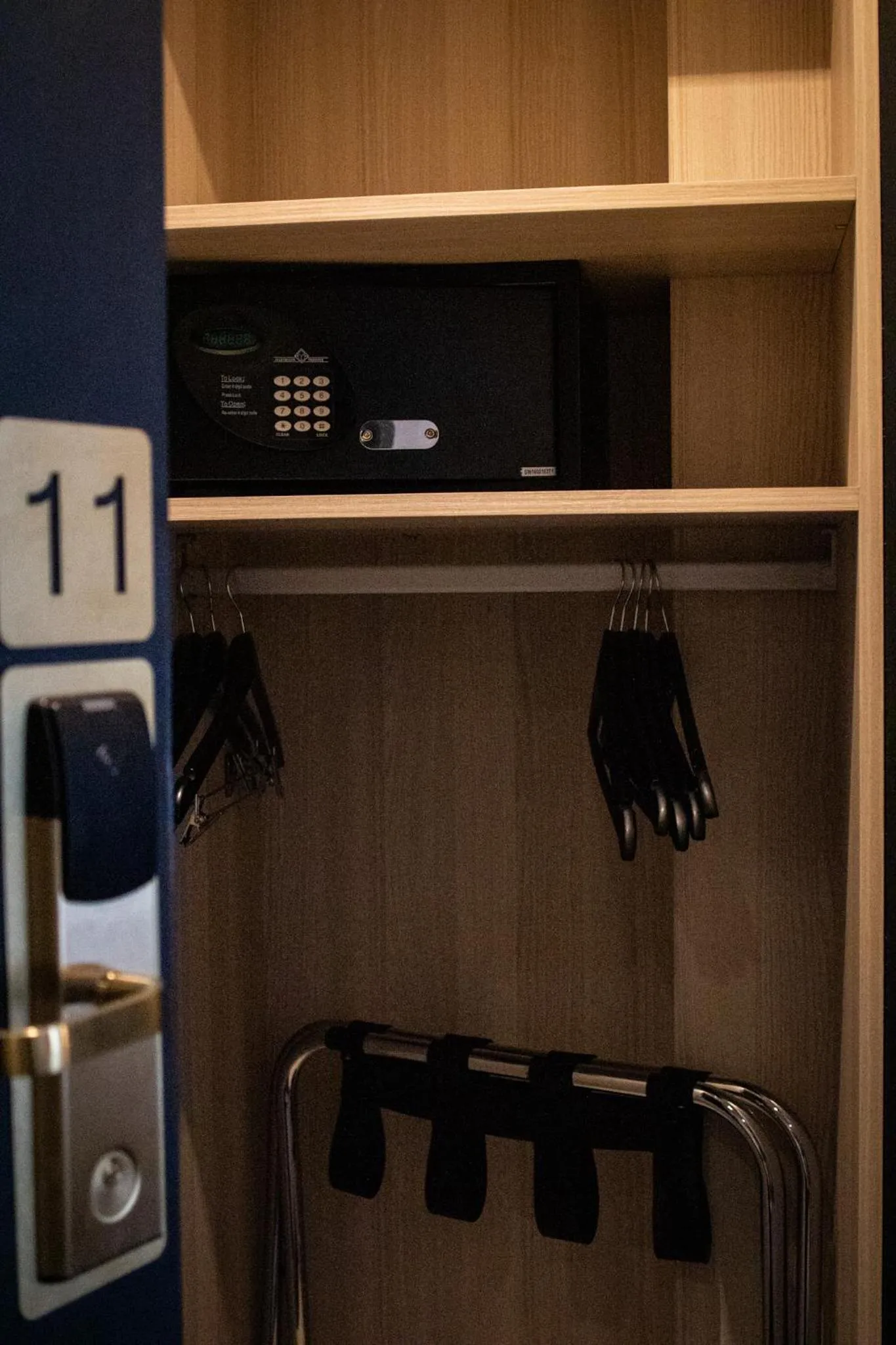 safe in Hotel Molière