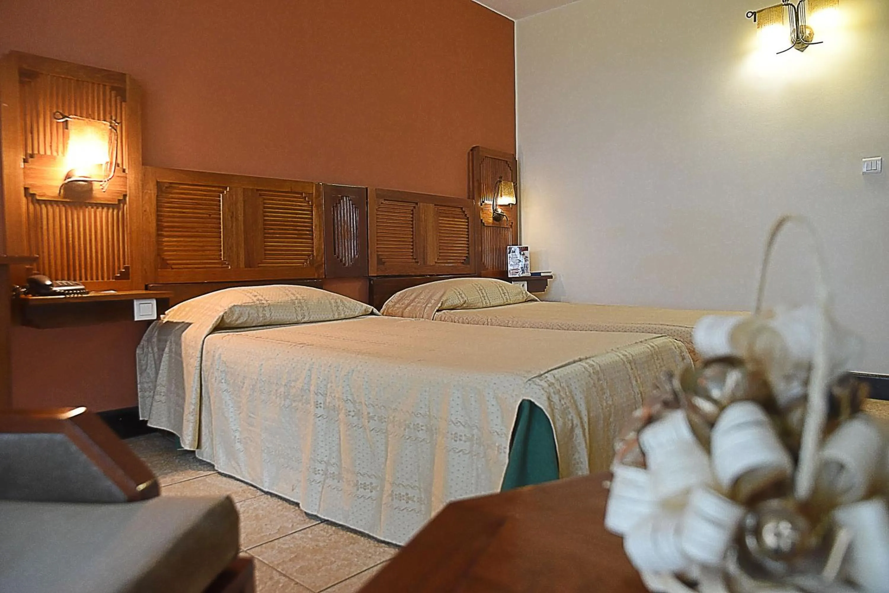 Bed in Le Grand Hôtel Diego