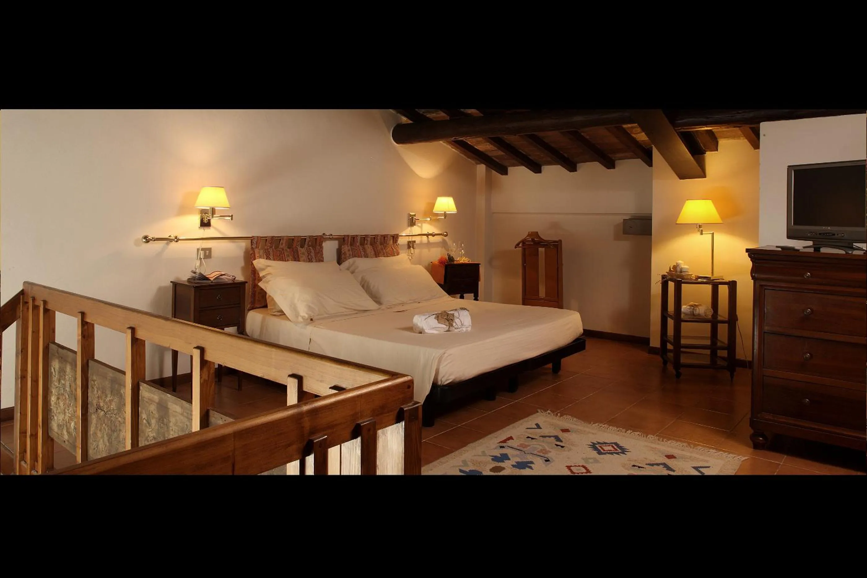 Bed in Residence In Centro