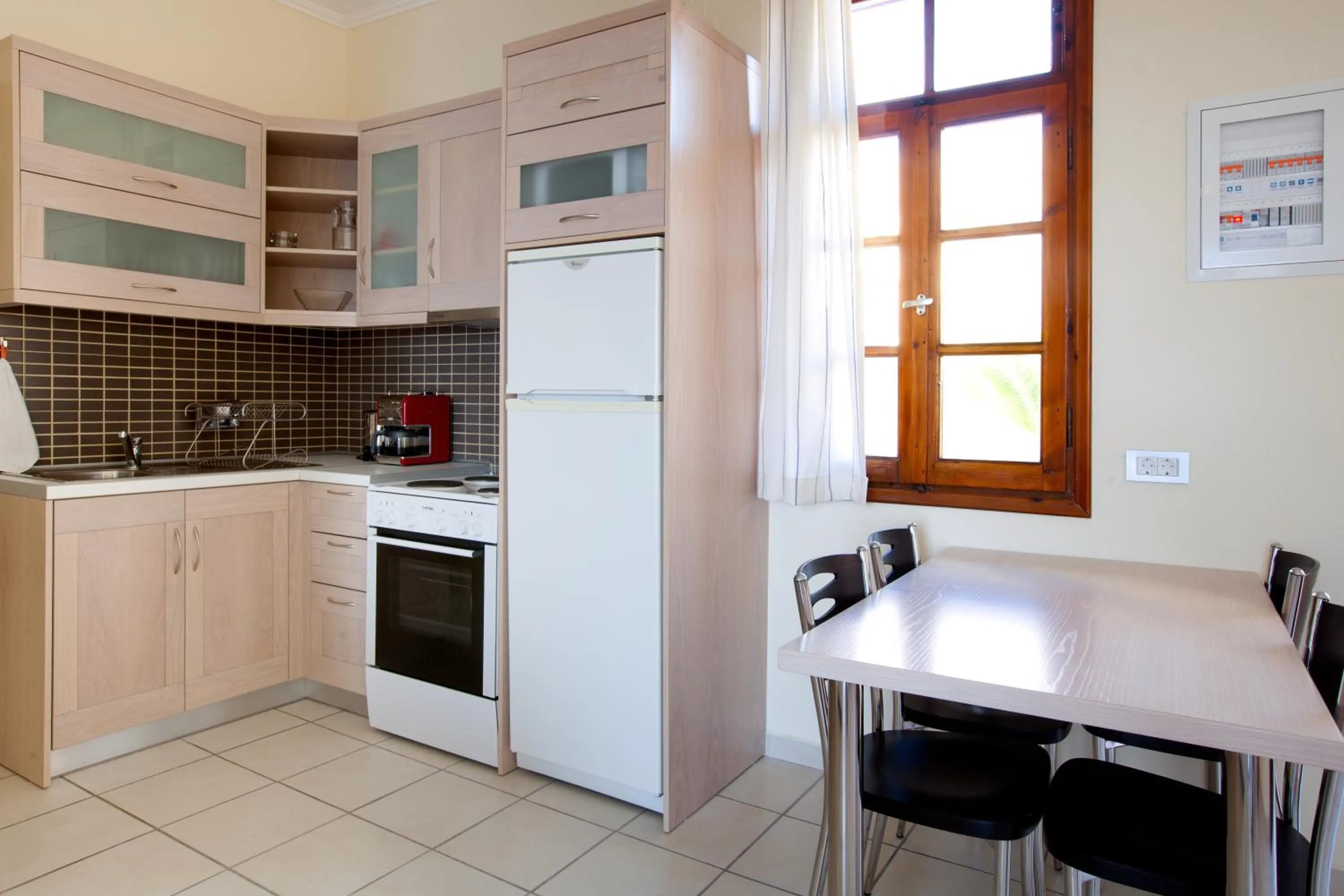 Kitchen or kitchenette in Giorgi's Blue Apartments