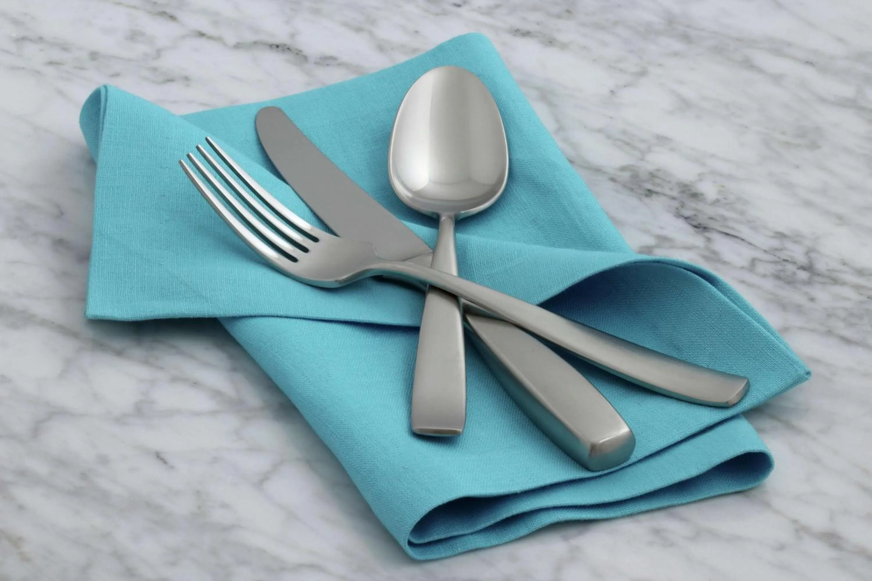 Dining area in Embassy Suites by Hilton Atlanta Alpharetta