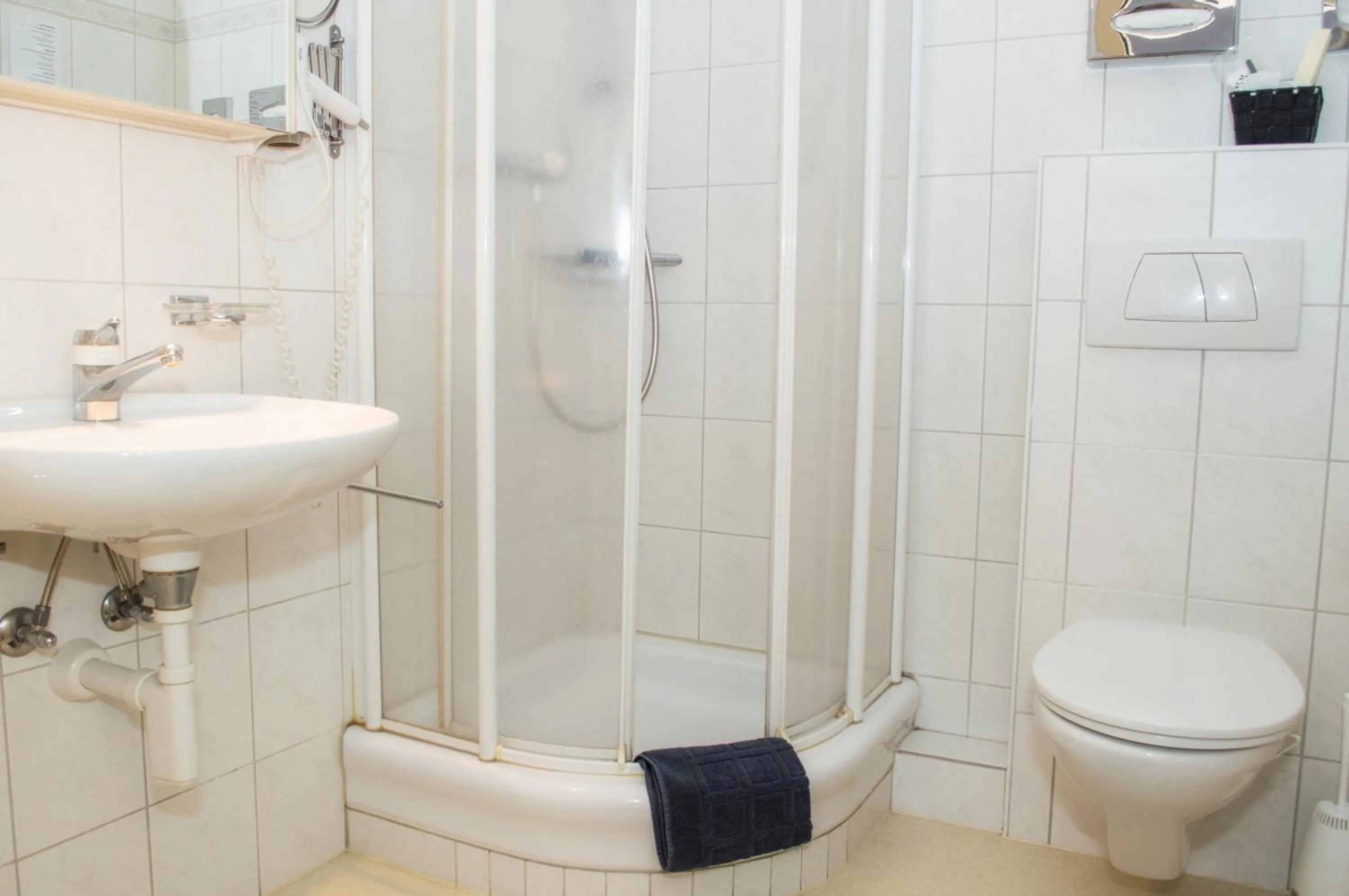 Bathroom in Gasthof zur Saline