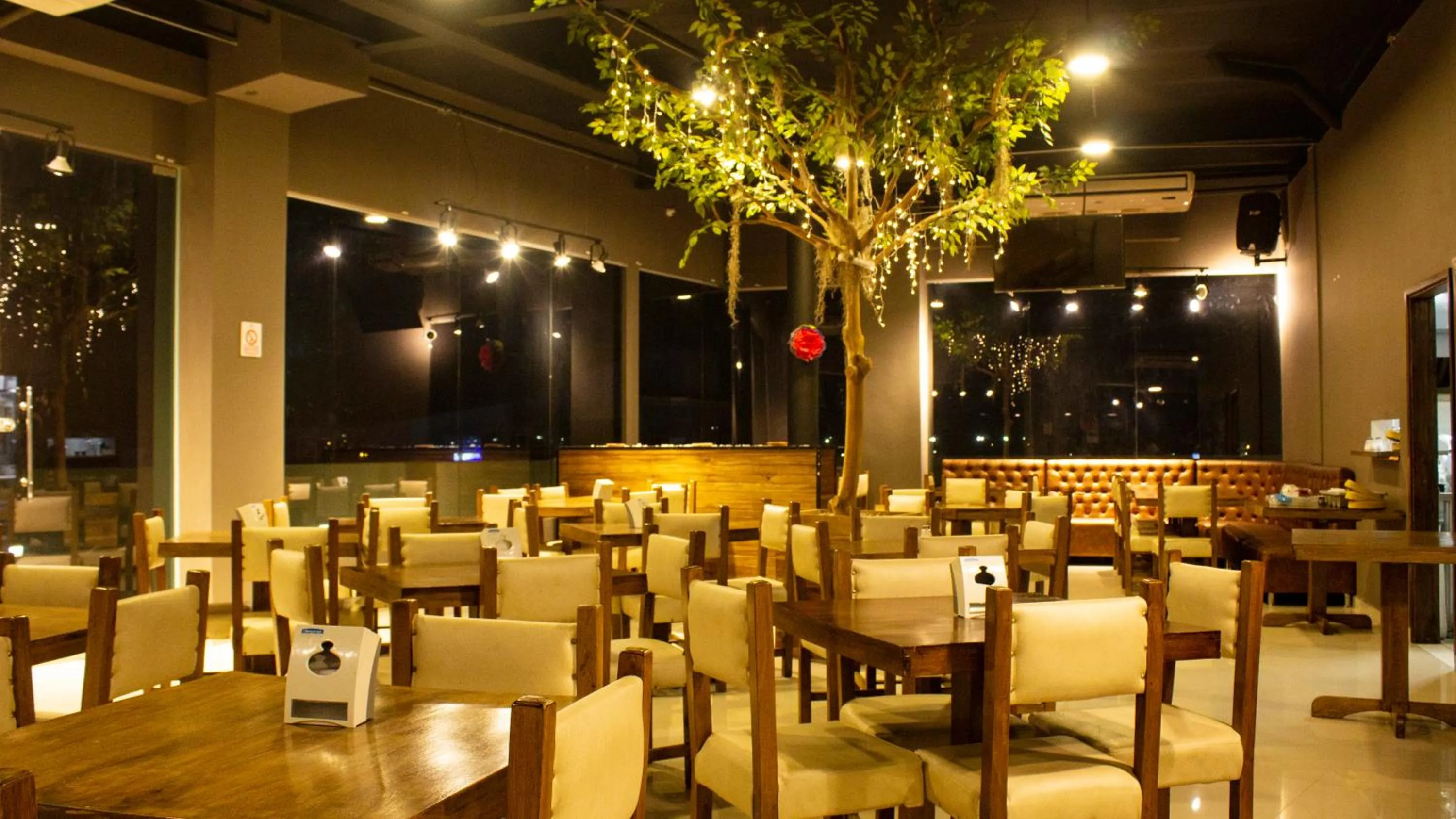 Street view in Hotel Med Barranquilla Centro