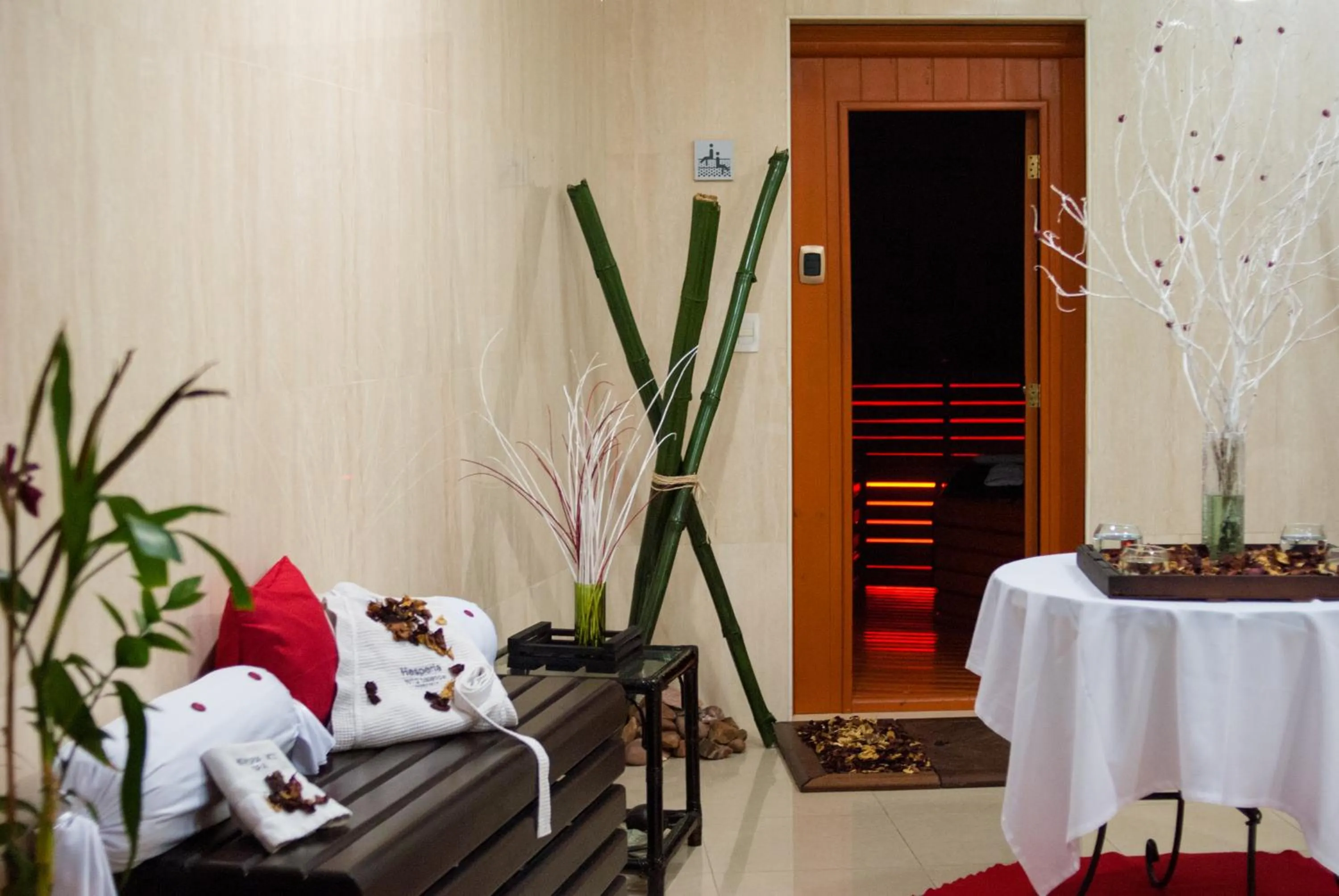 Sauna in Hesperia WTC Valencia