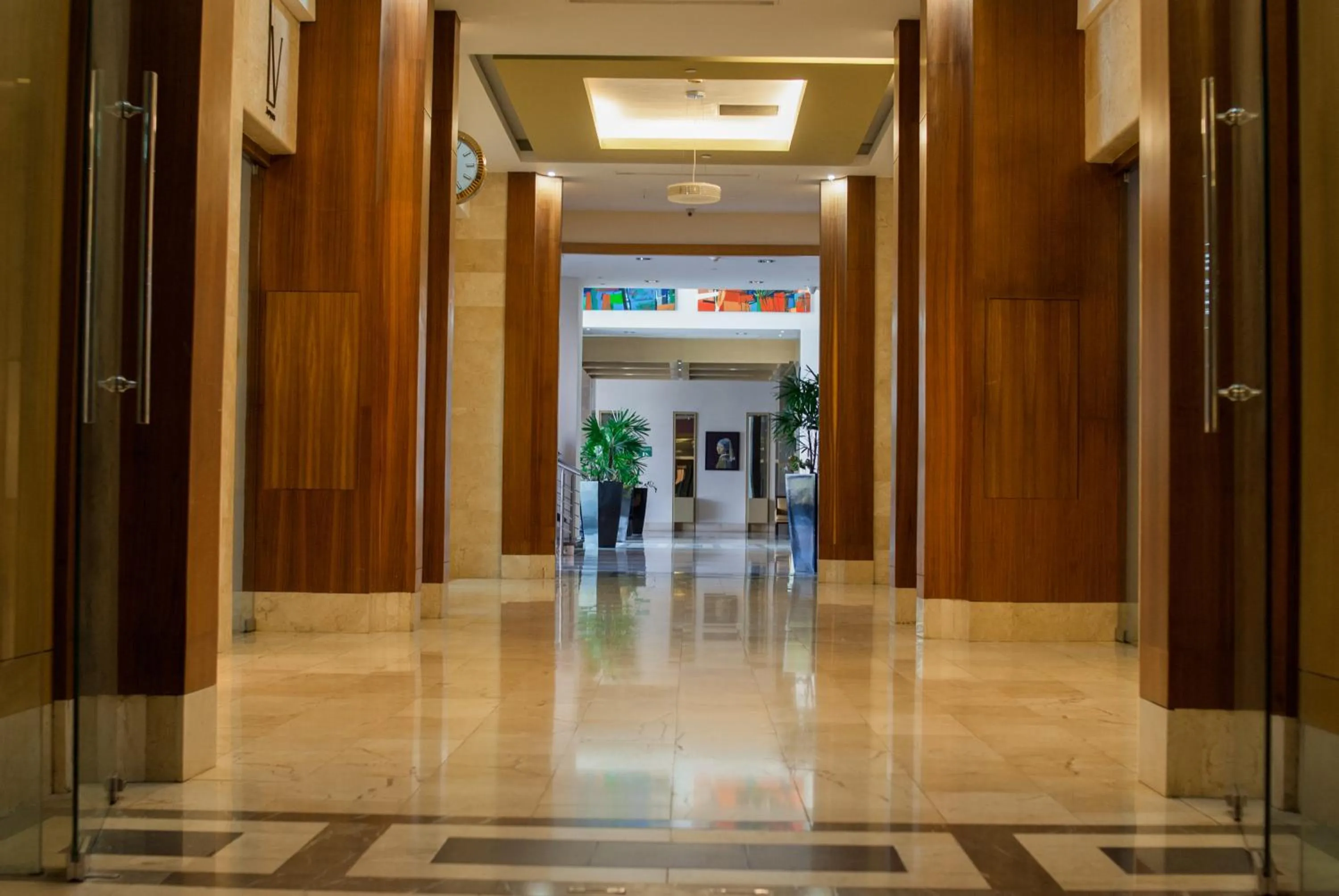 Facade/entrance in Hesperia WTC Valencia