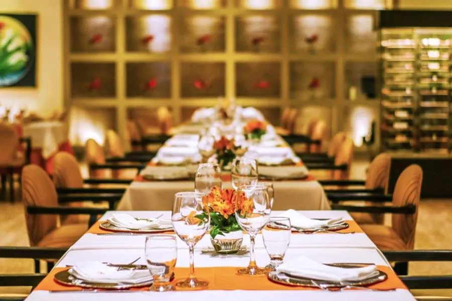 Restaurant/places to eat in Hesperia WTC Valencia