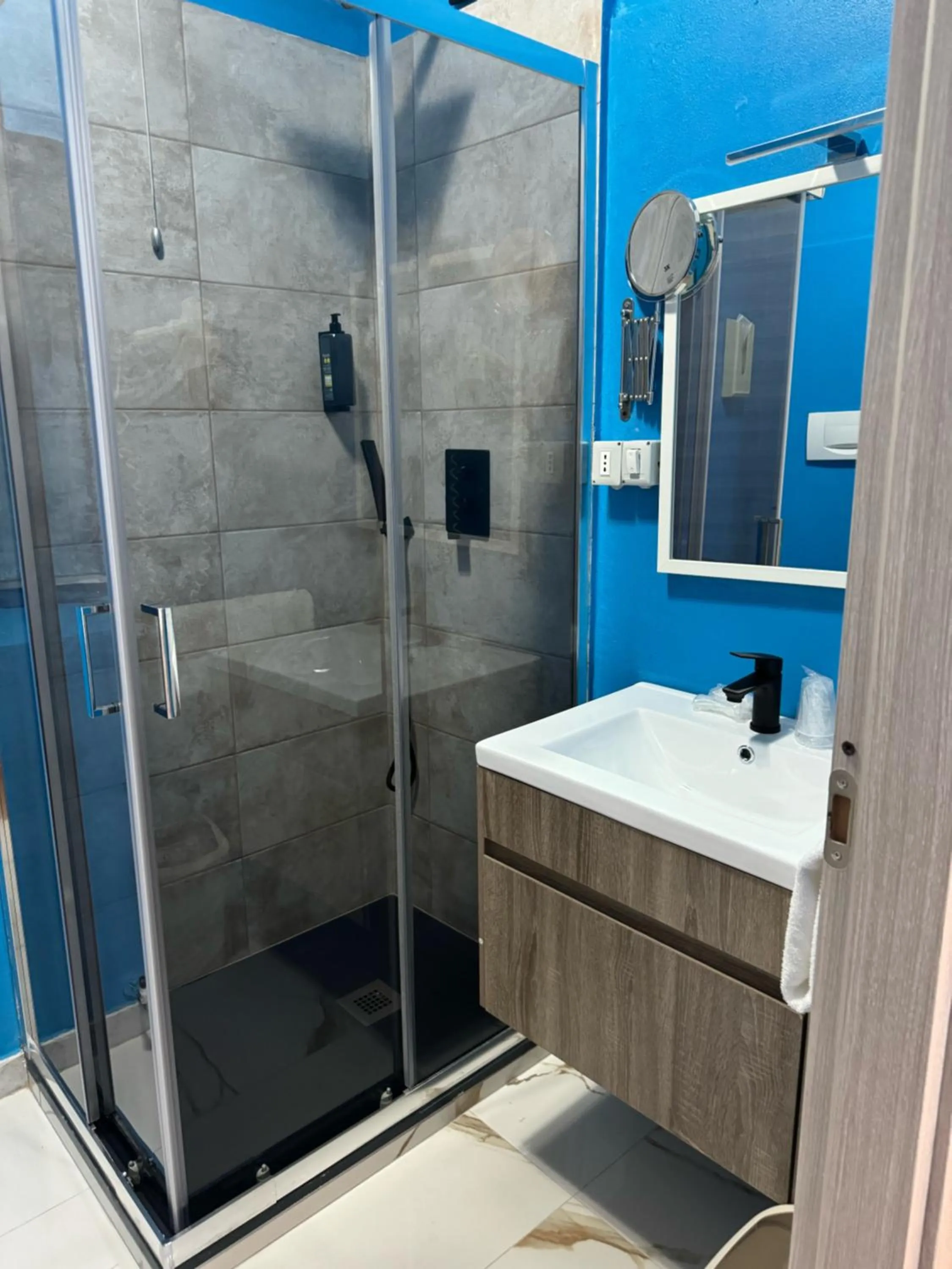 Bathroom in Hotel Veronese