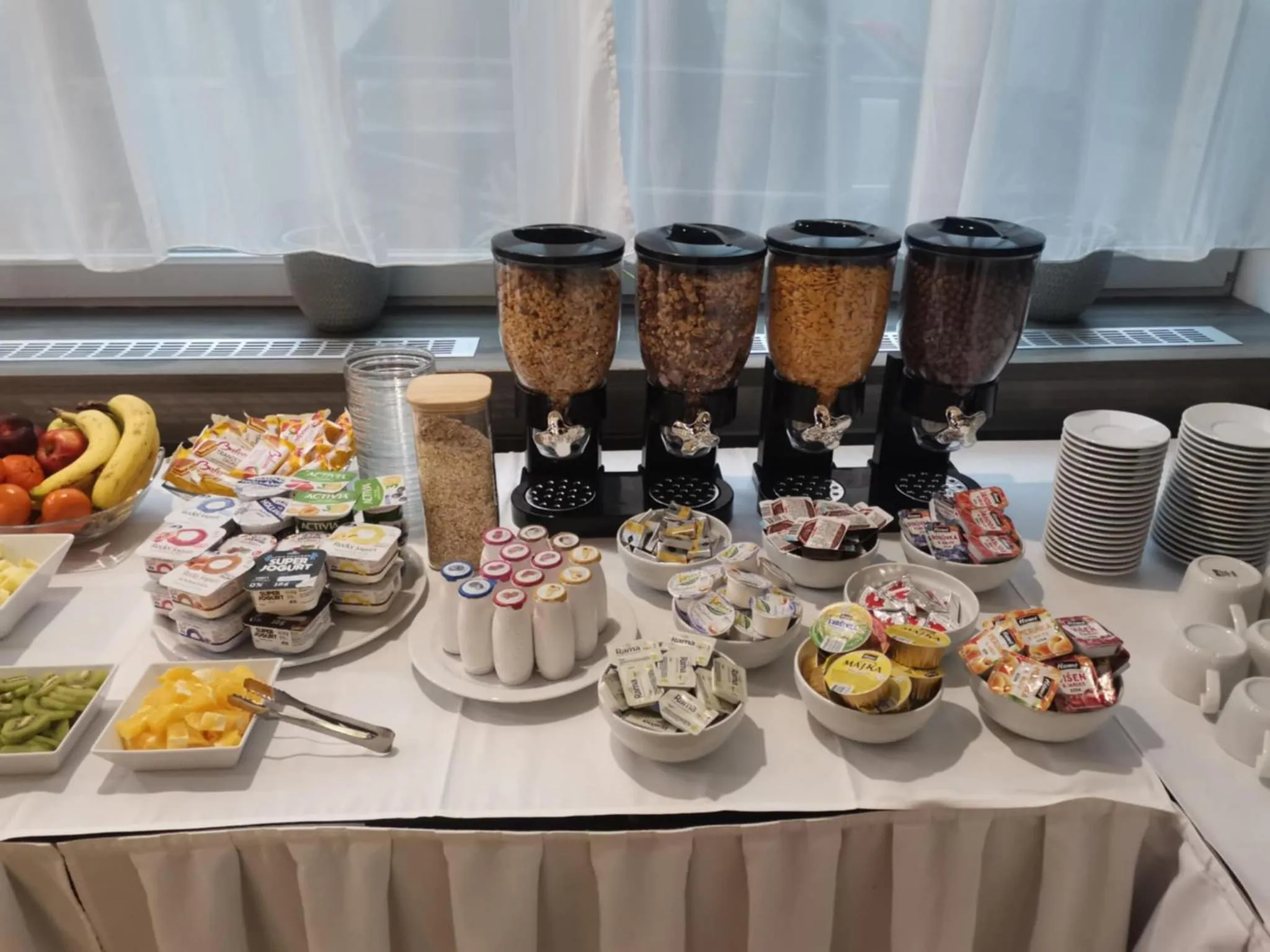 Breakfast in Hotel Monde