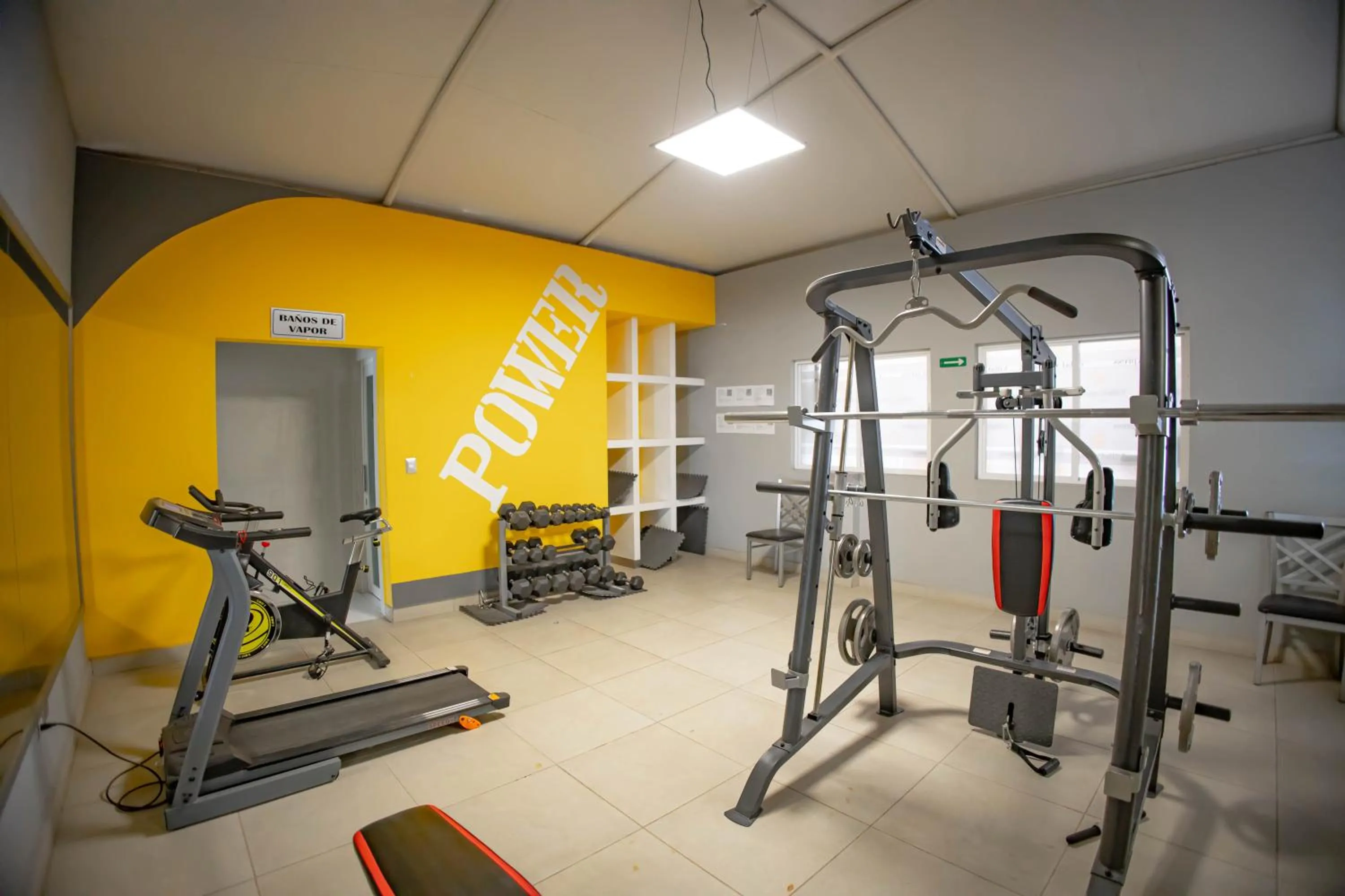 Fitness centre/facilities in Hotel Villa Express Durango