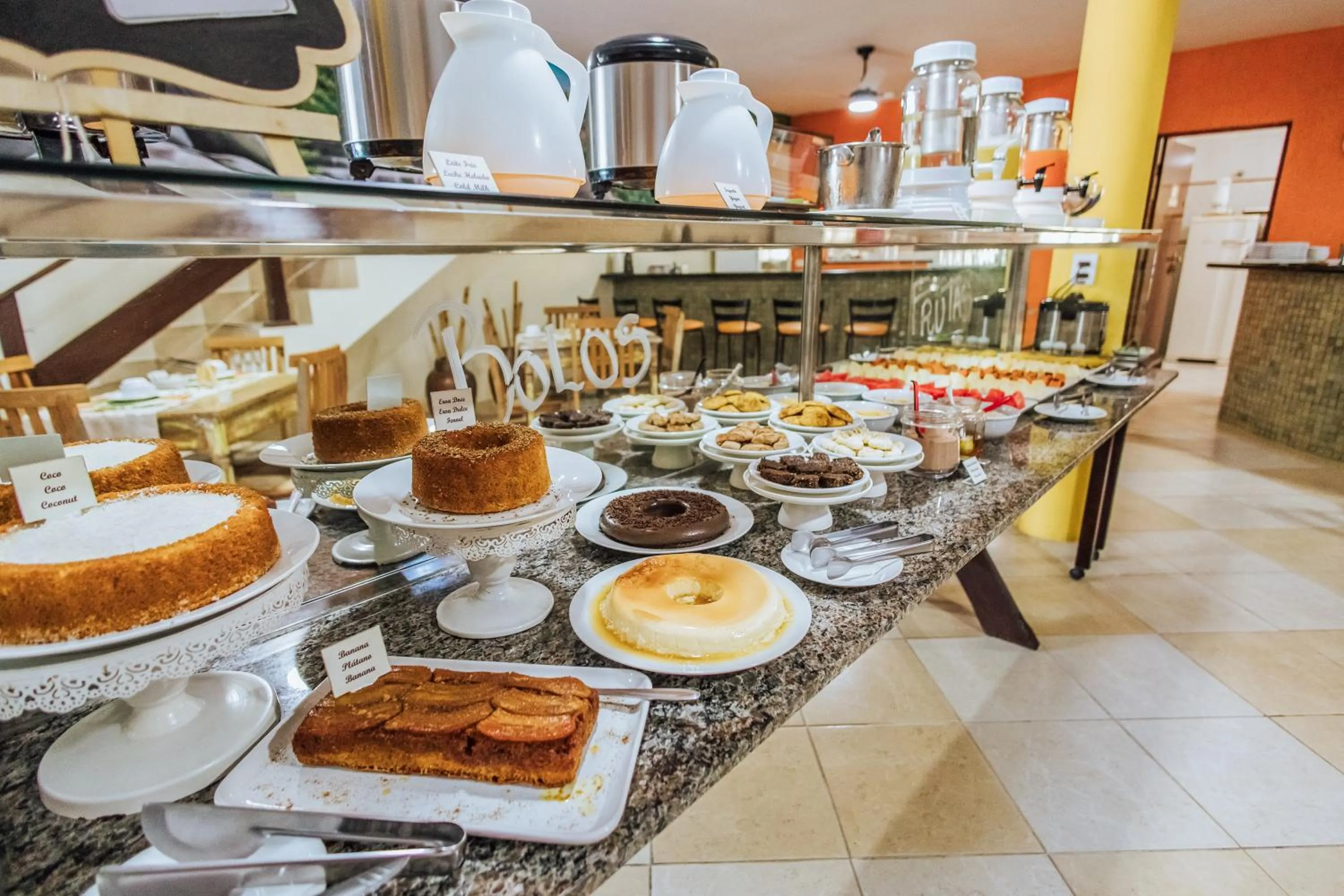 Breakfast in VELINN Pousada Casa de Pedra Ilhabela