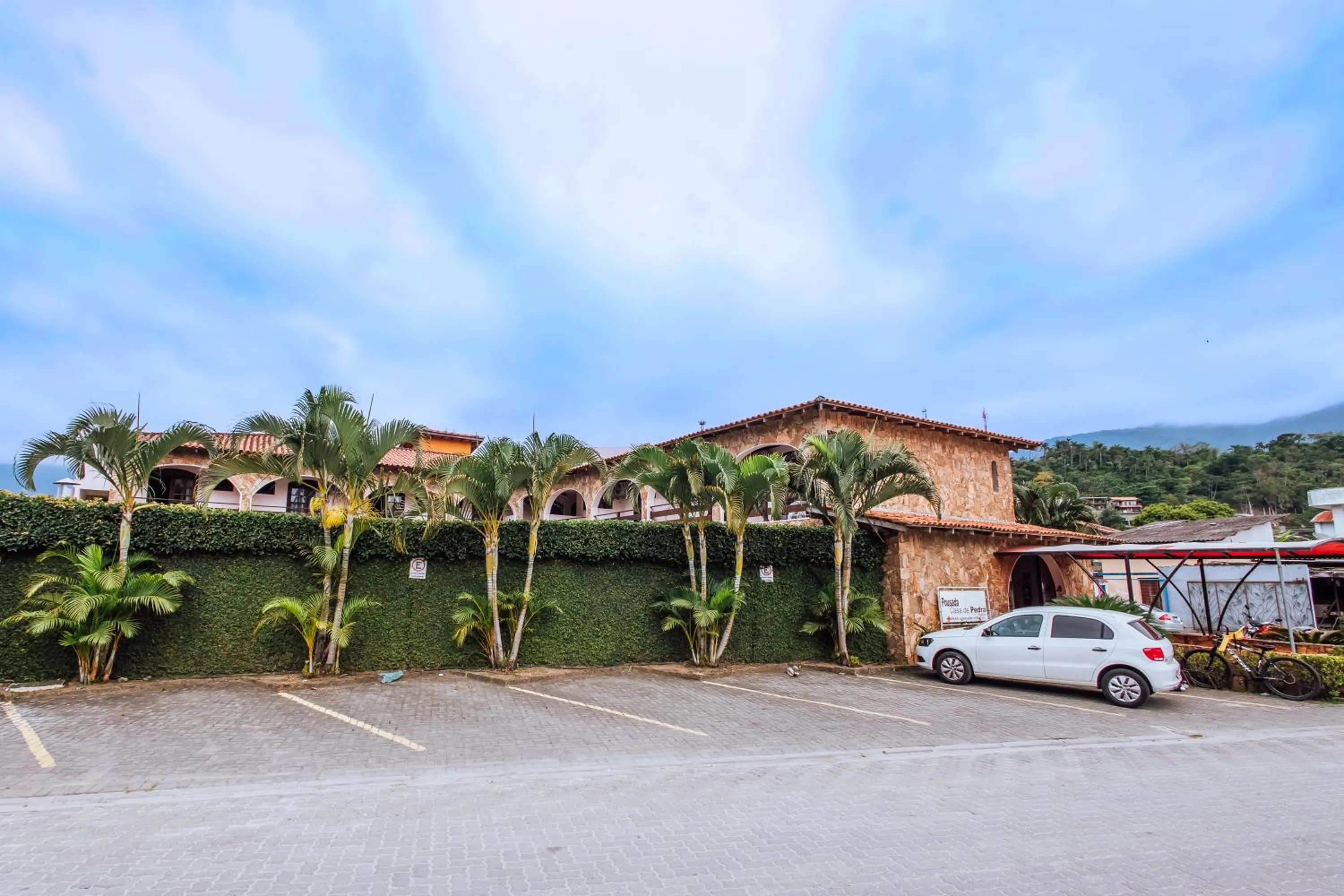 Property building in VELINN Pousada Casa de Pedra Ilhabela