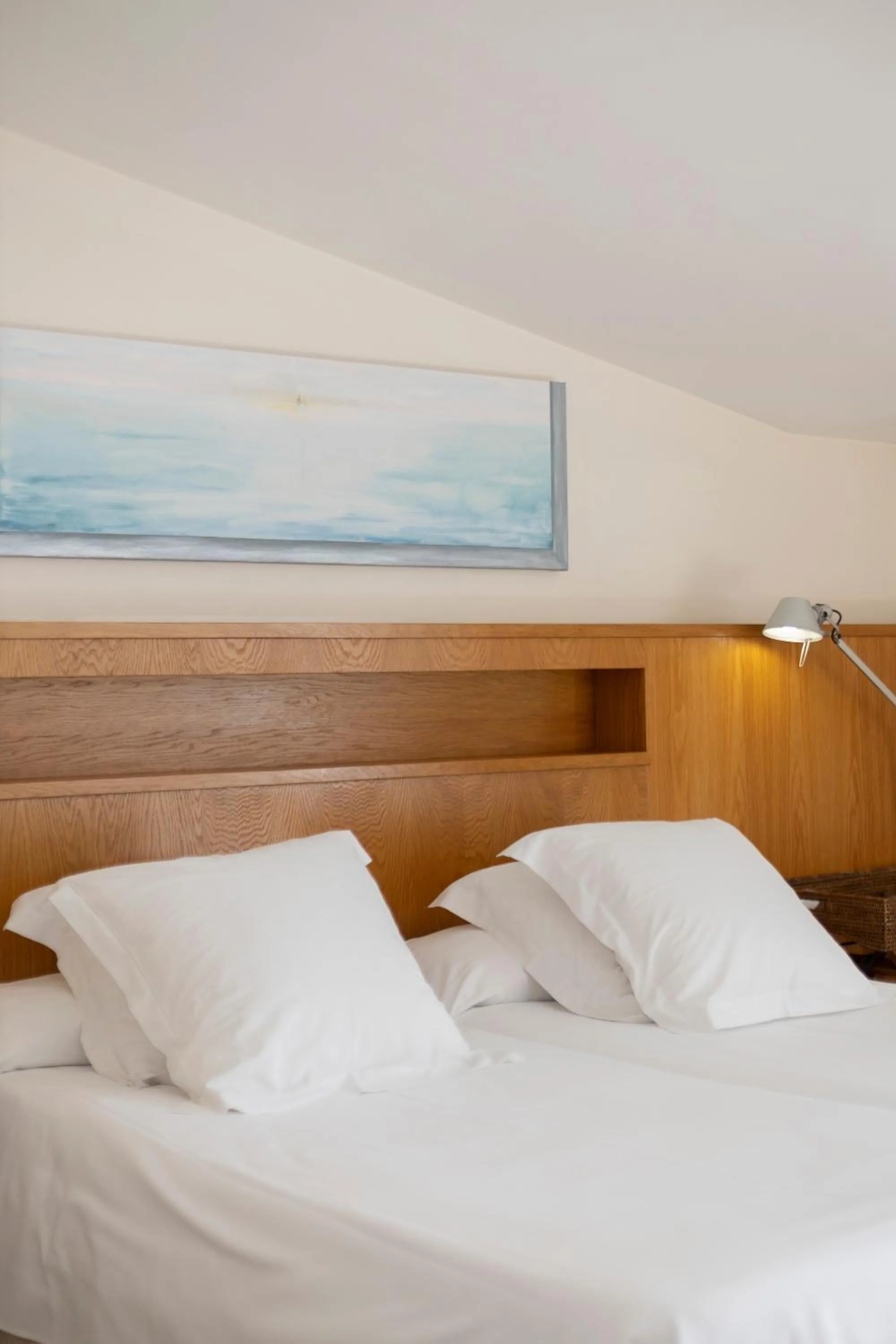 Bed in Hotel Llafranch