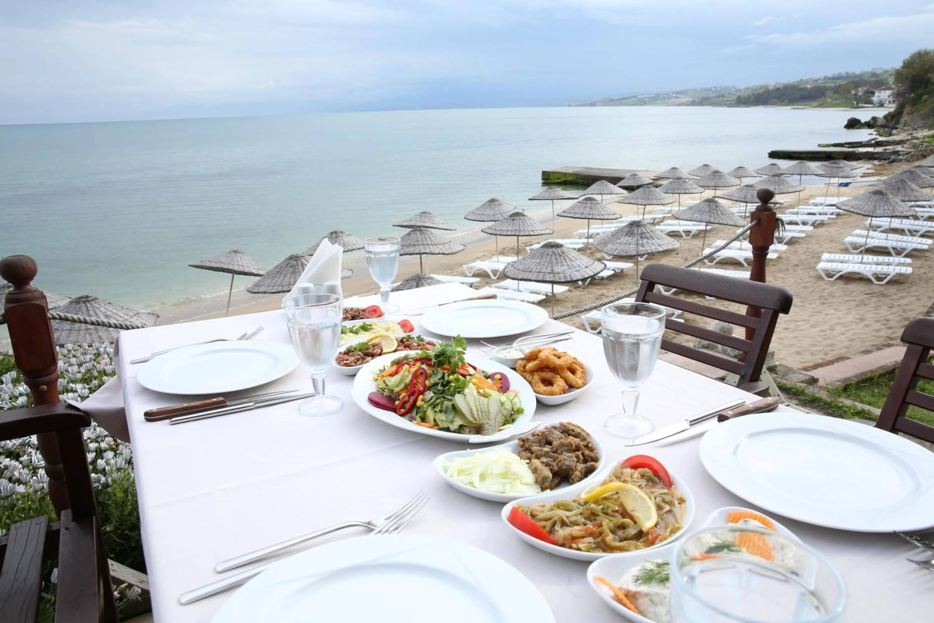 Restaurant/places to eat in Sinop Antik Otel