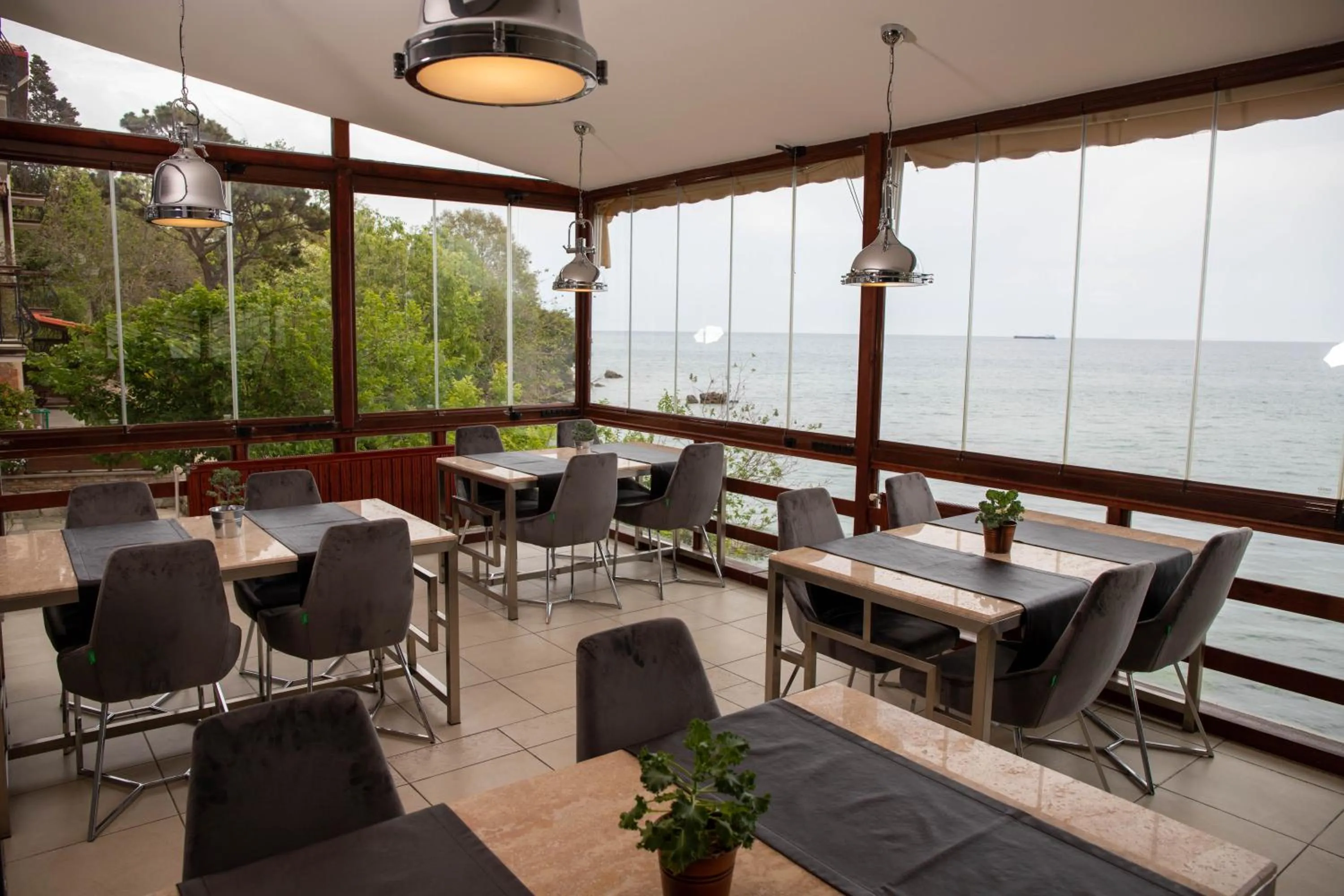 Restaurant/places to eat in Sinop Antik Otel