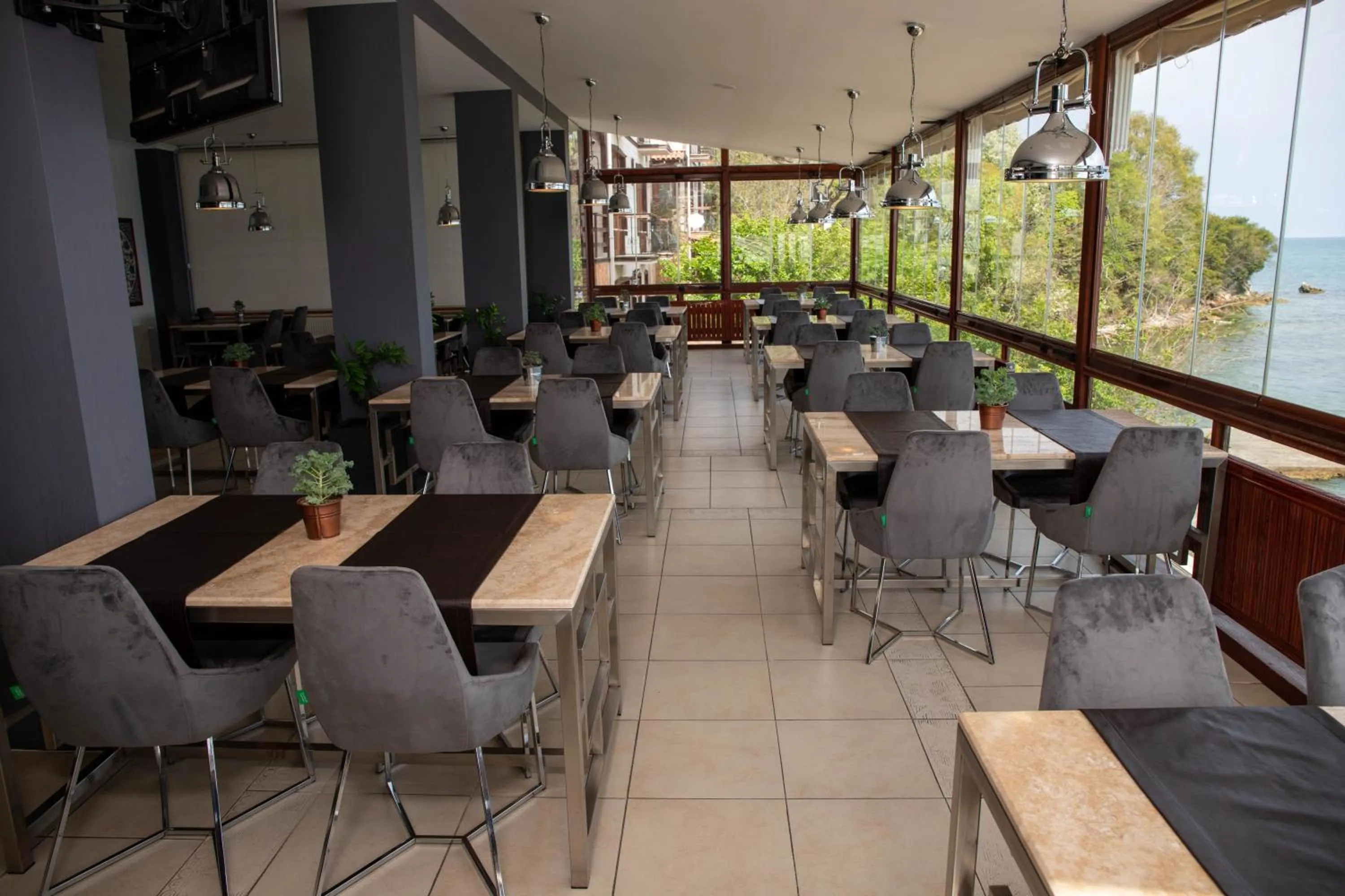 Restaurant/places to eat in Sinop Antik Otel