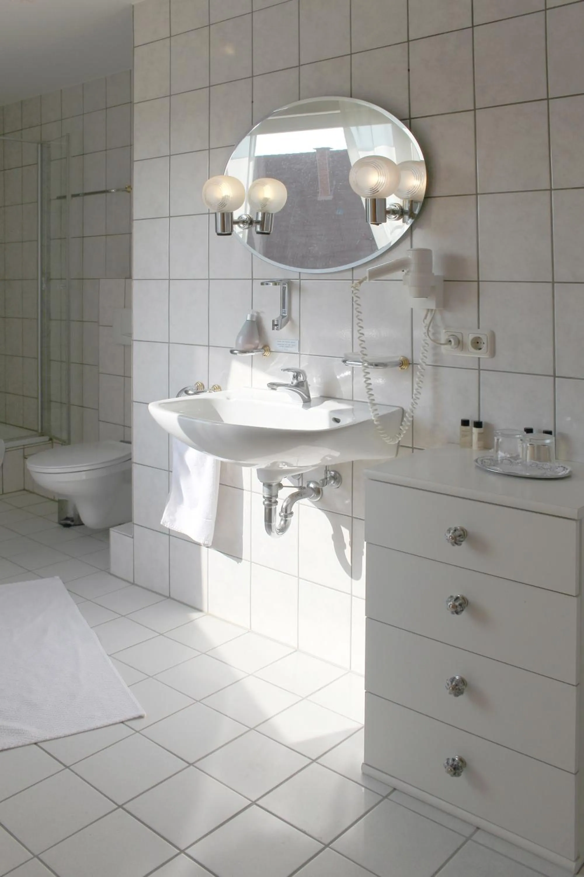 Bathroom in Hotel Haarener Hof