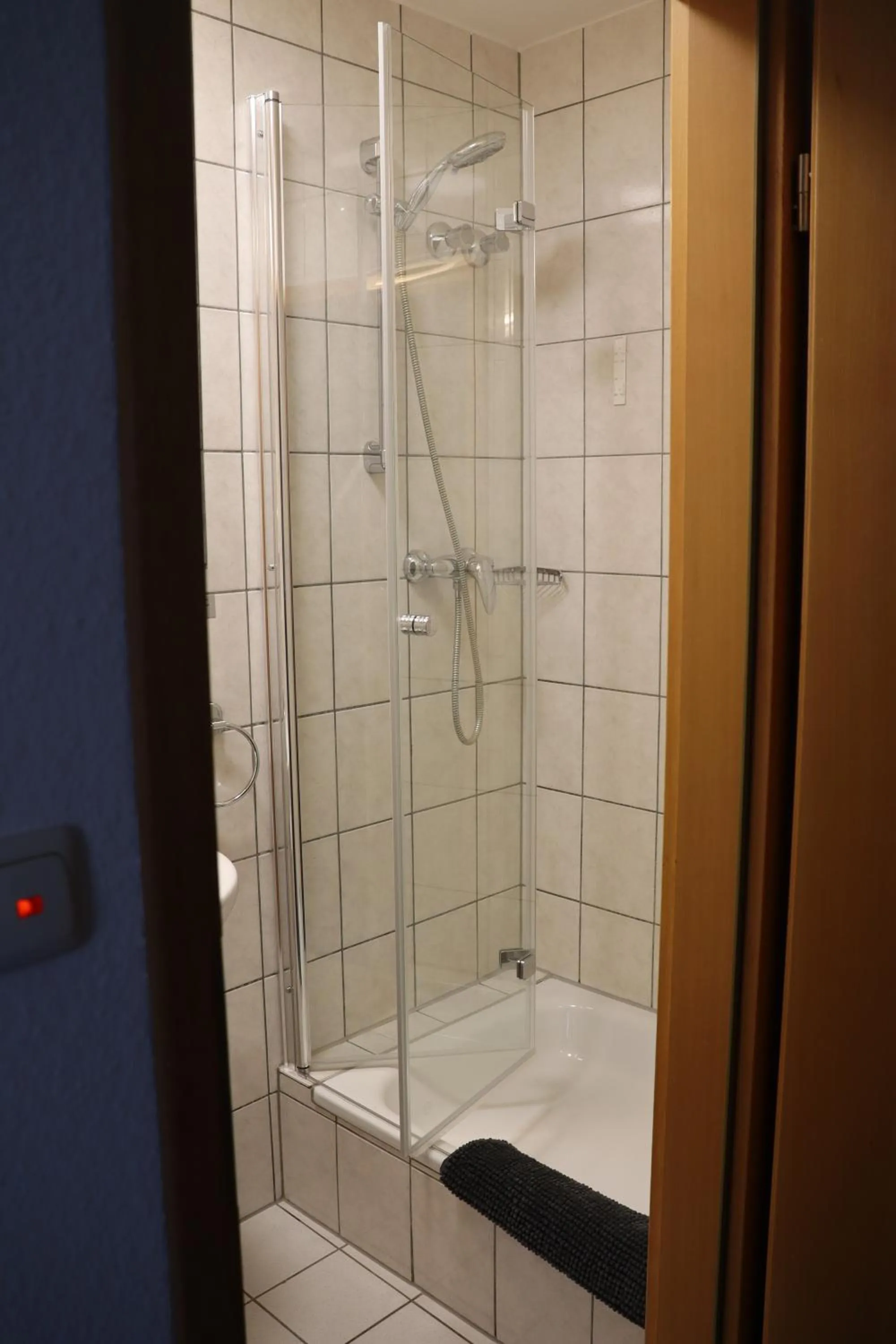 Bathroom in Hotel Haarener Hof