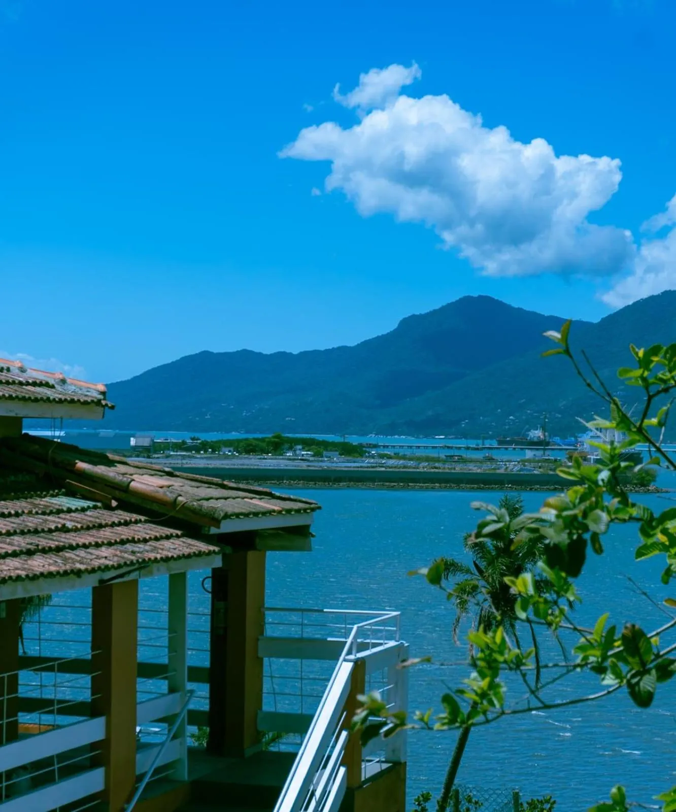 Sea view in Pousada Sol do Araçá