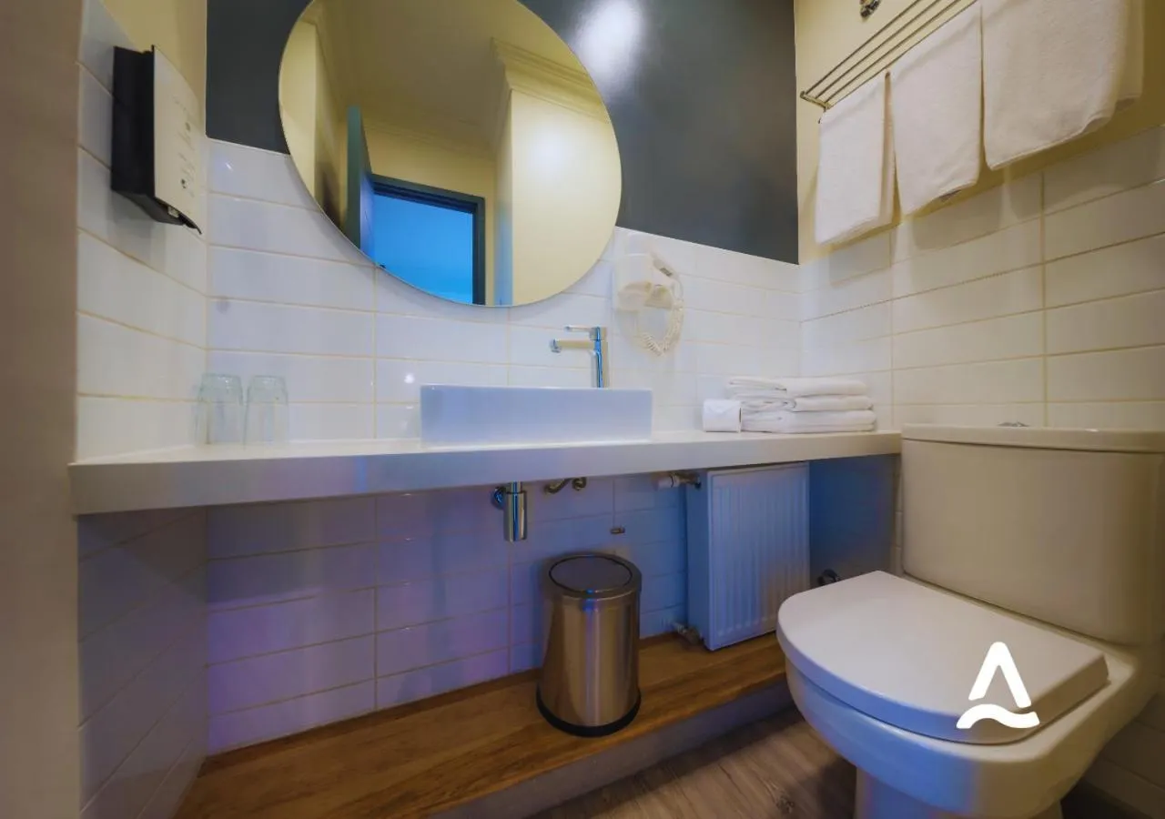 Bathroom in Almasur Express Punta Arenas