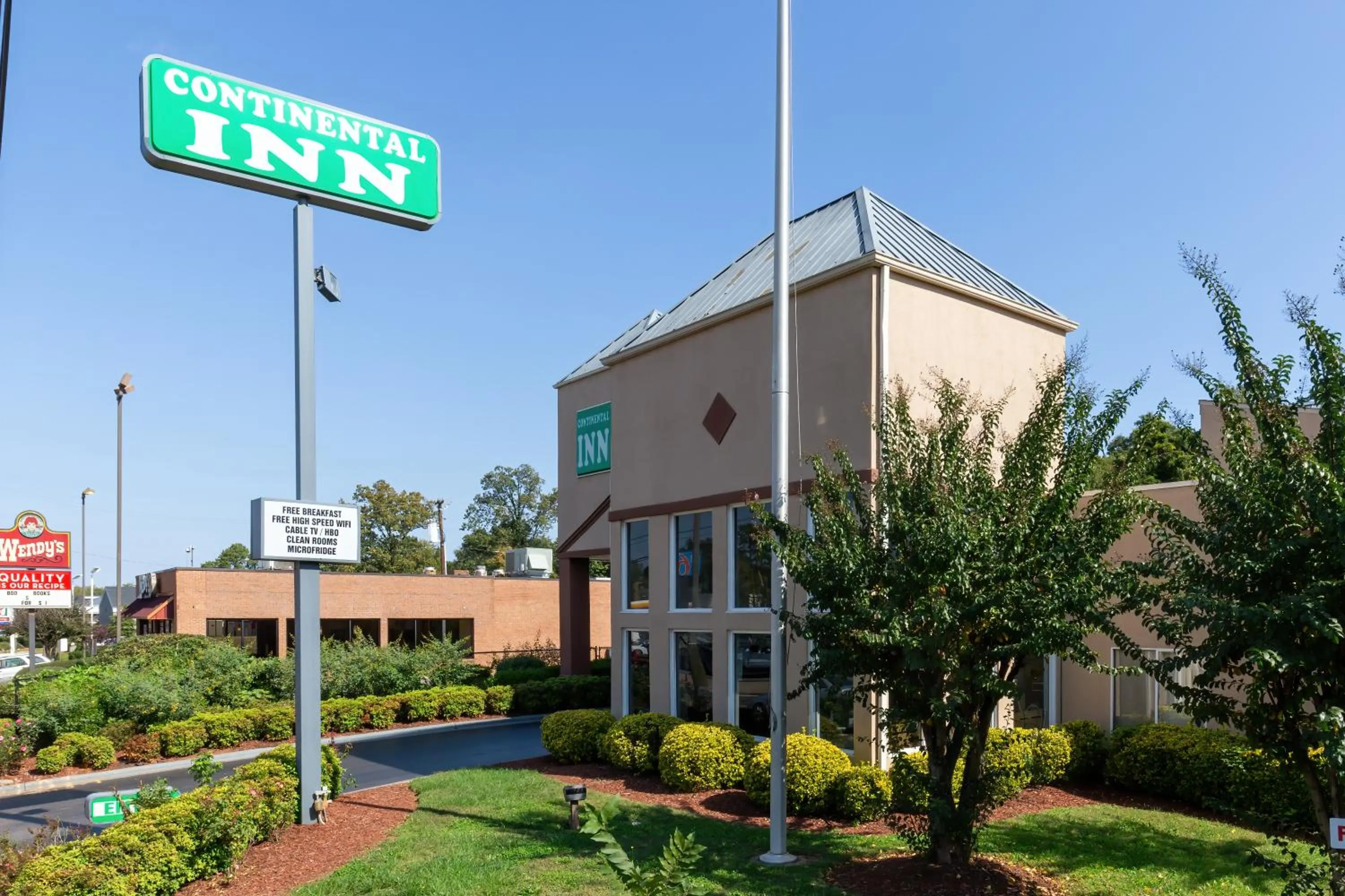 Property building in Continental Inn - Charlotte