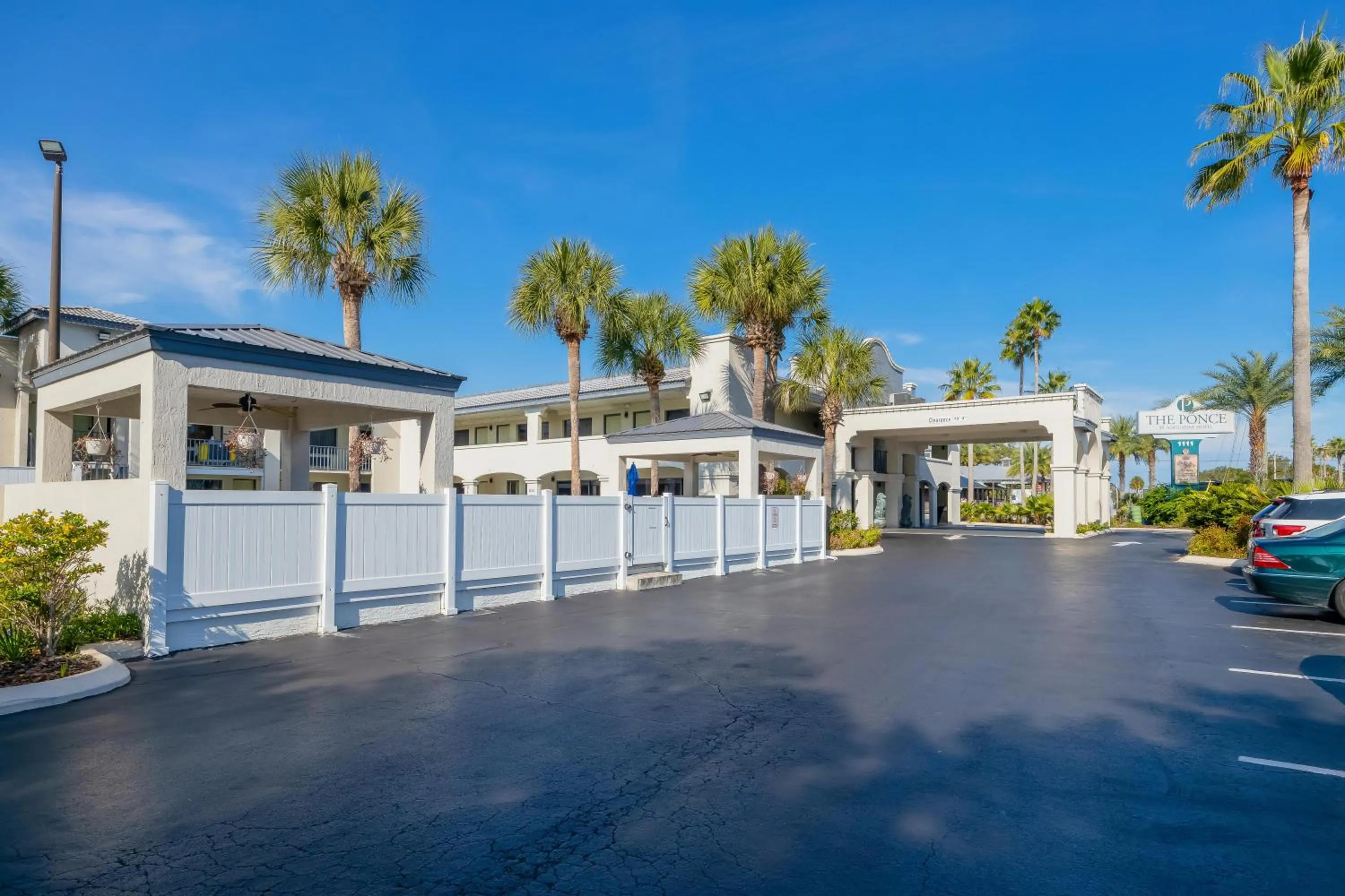 Property building in The Ponce St. Augustine Hotel