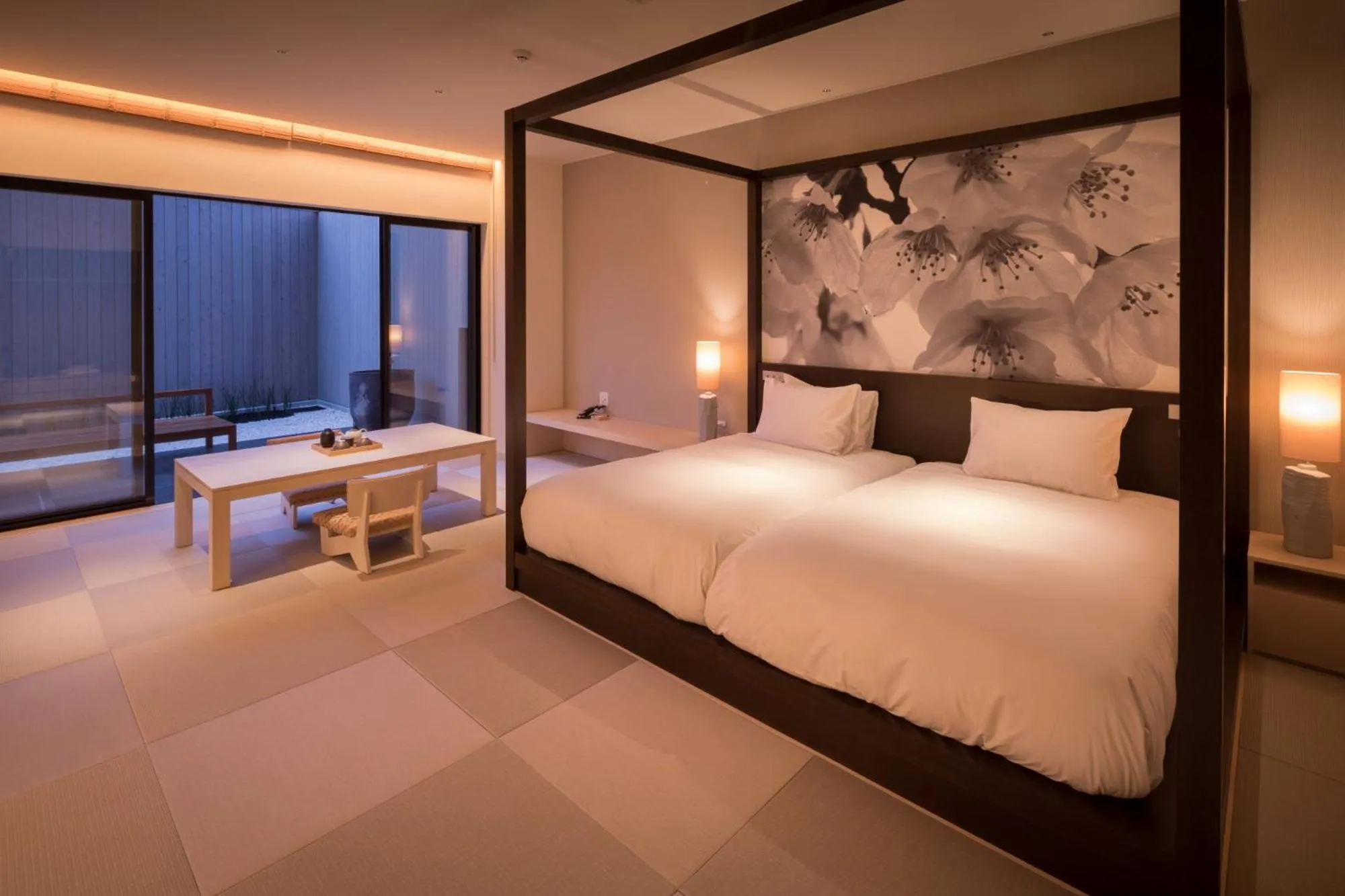 Bed in Solest Takachiho Hotel