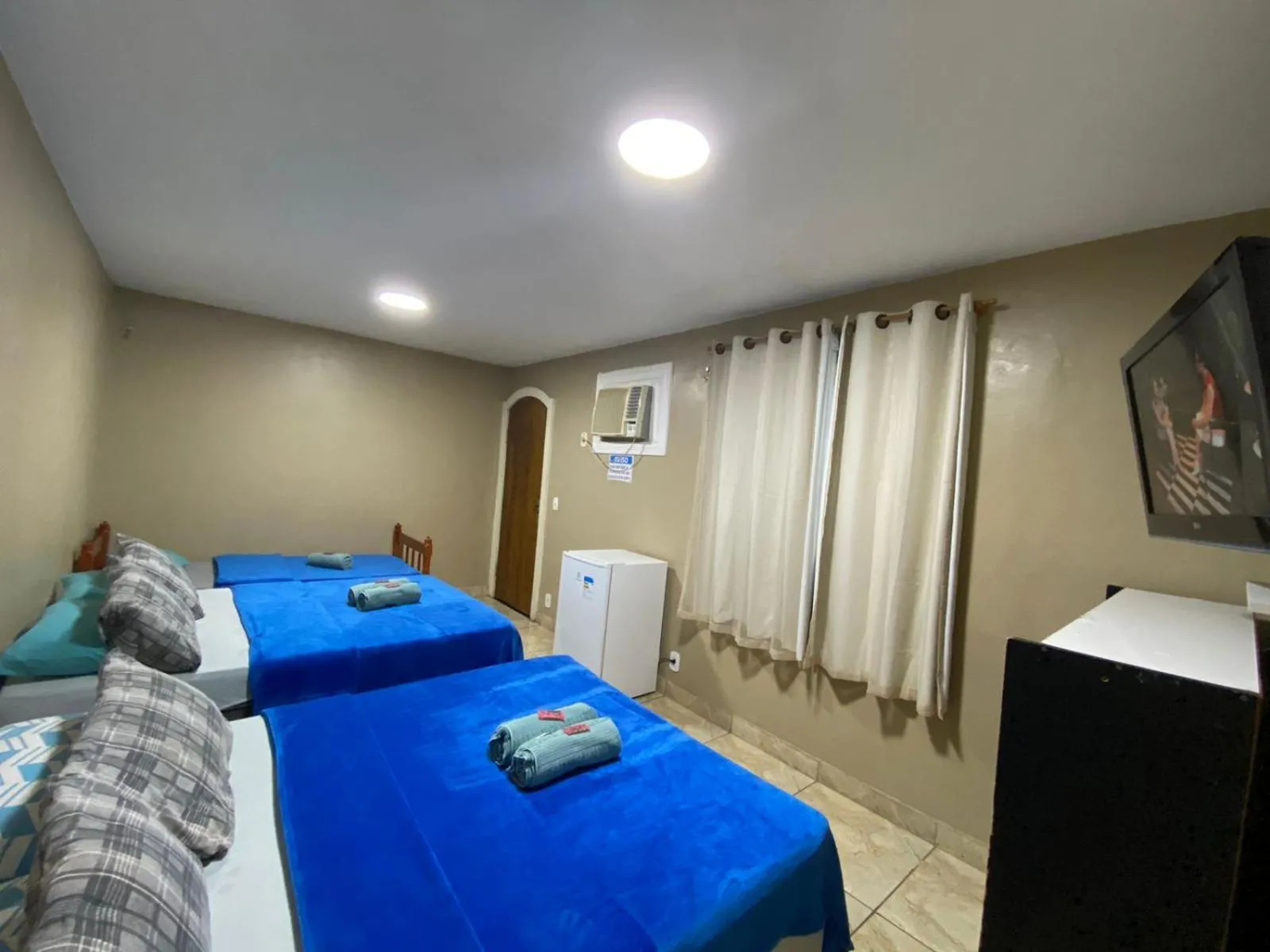 TV and multimedia, Bed in Lurviz Home Suítes